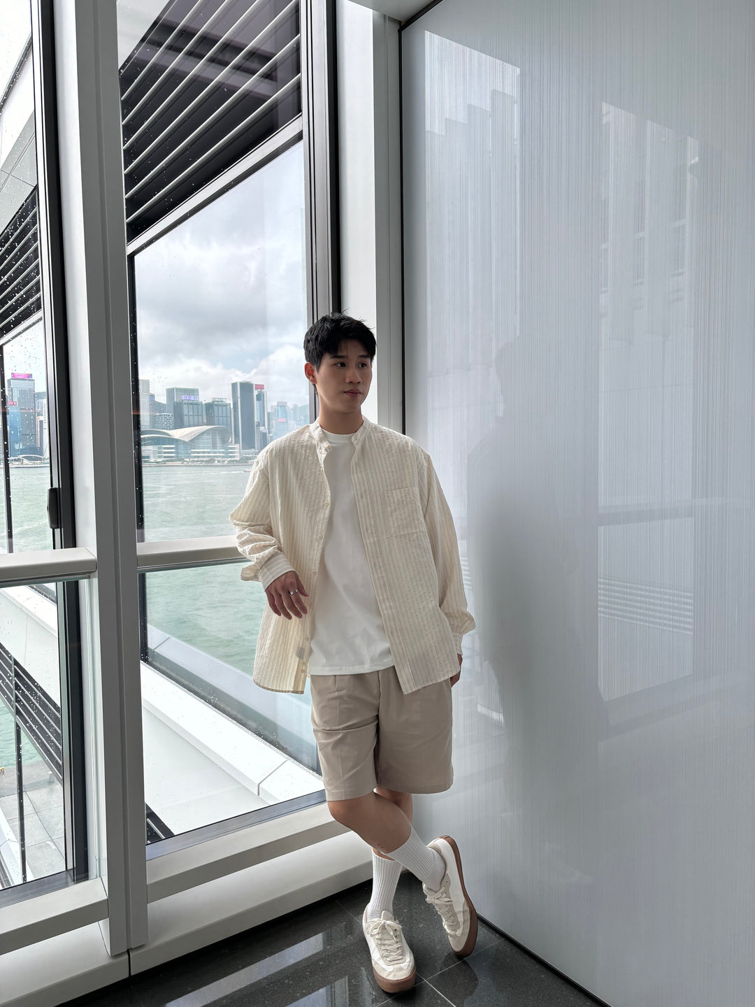 暗紋間條長袖襯衫