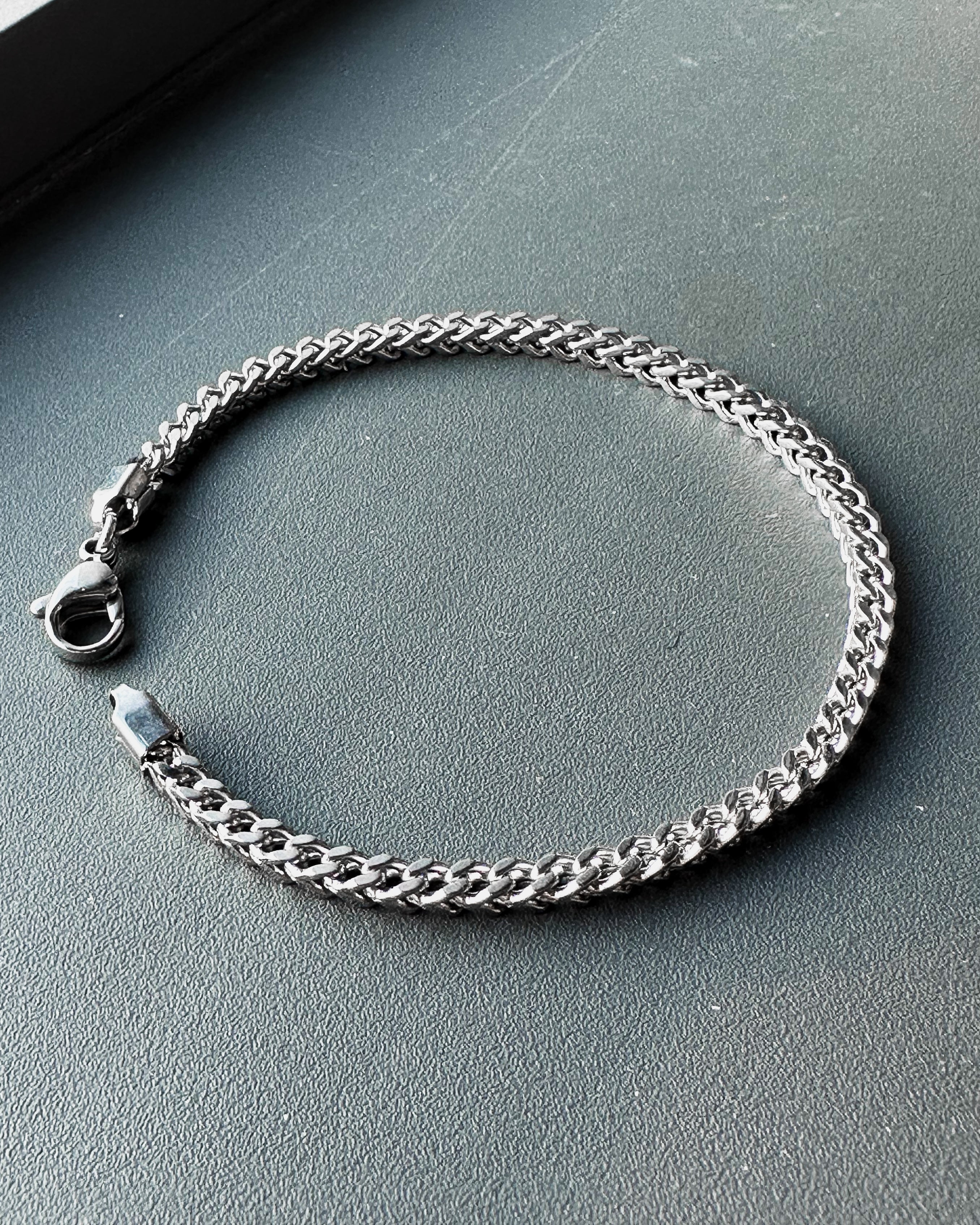 Chevron Bead Bracelet