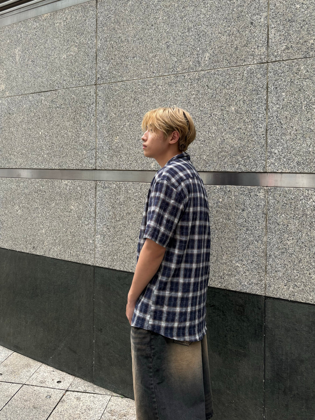 啡黑水洗牛仔短褲