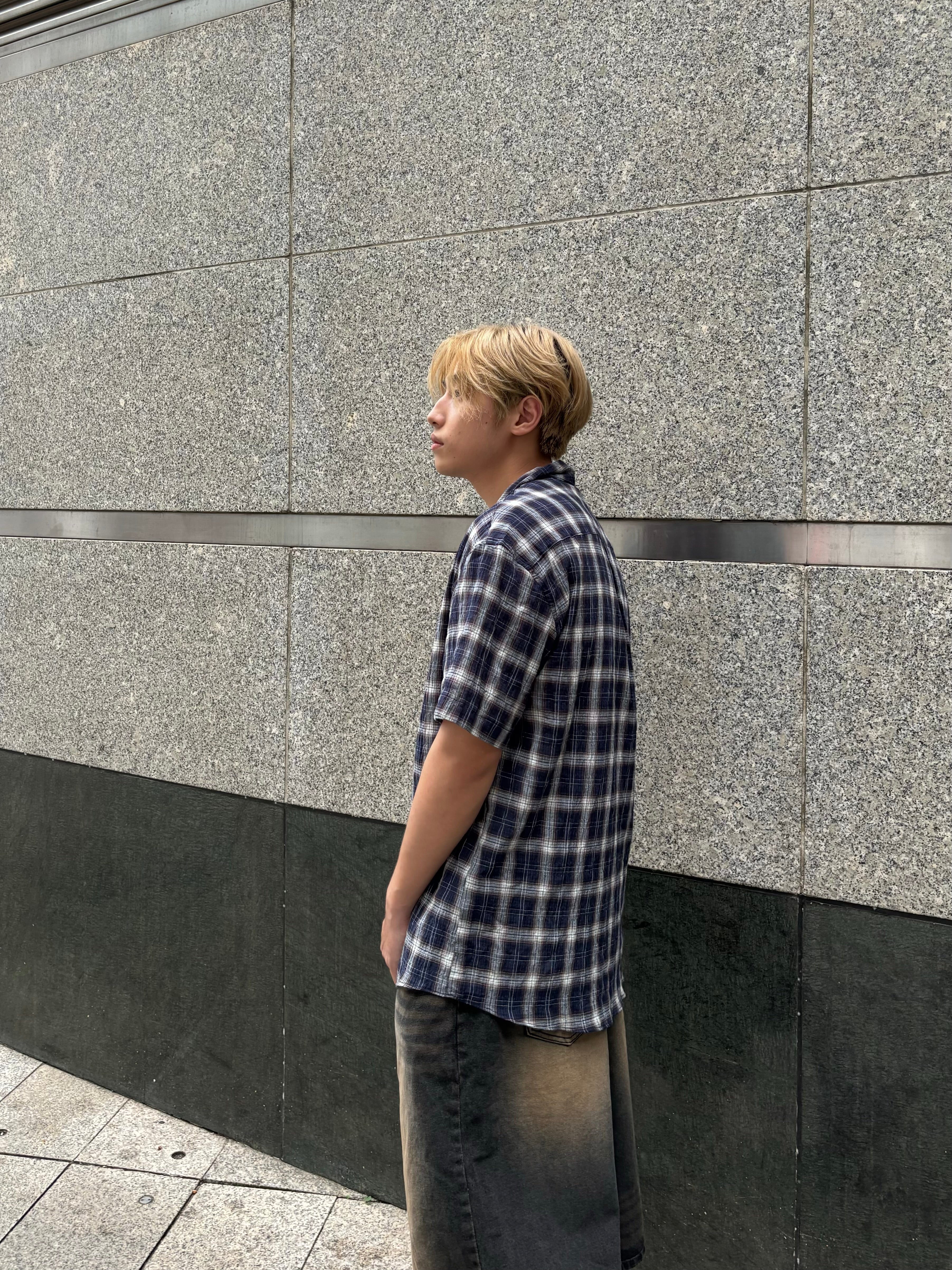 啡黑水洗牛仔短褲