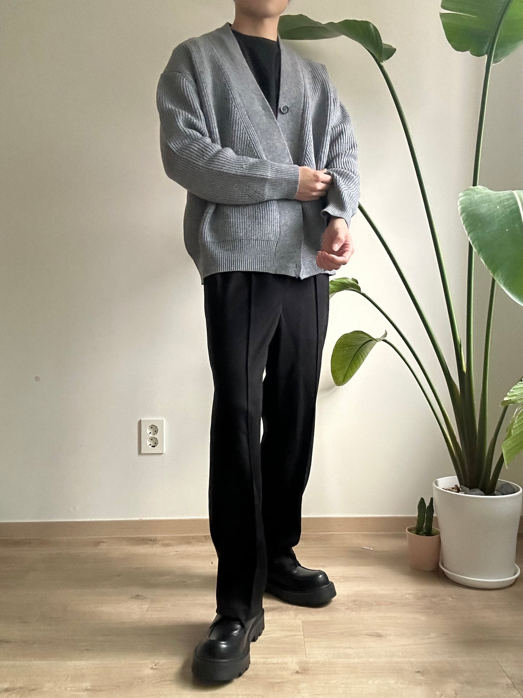 簡約灰色針織外套
