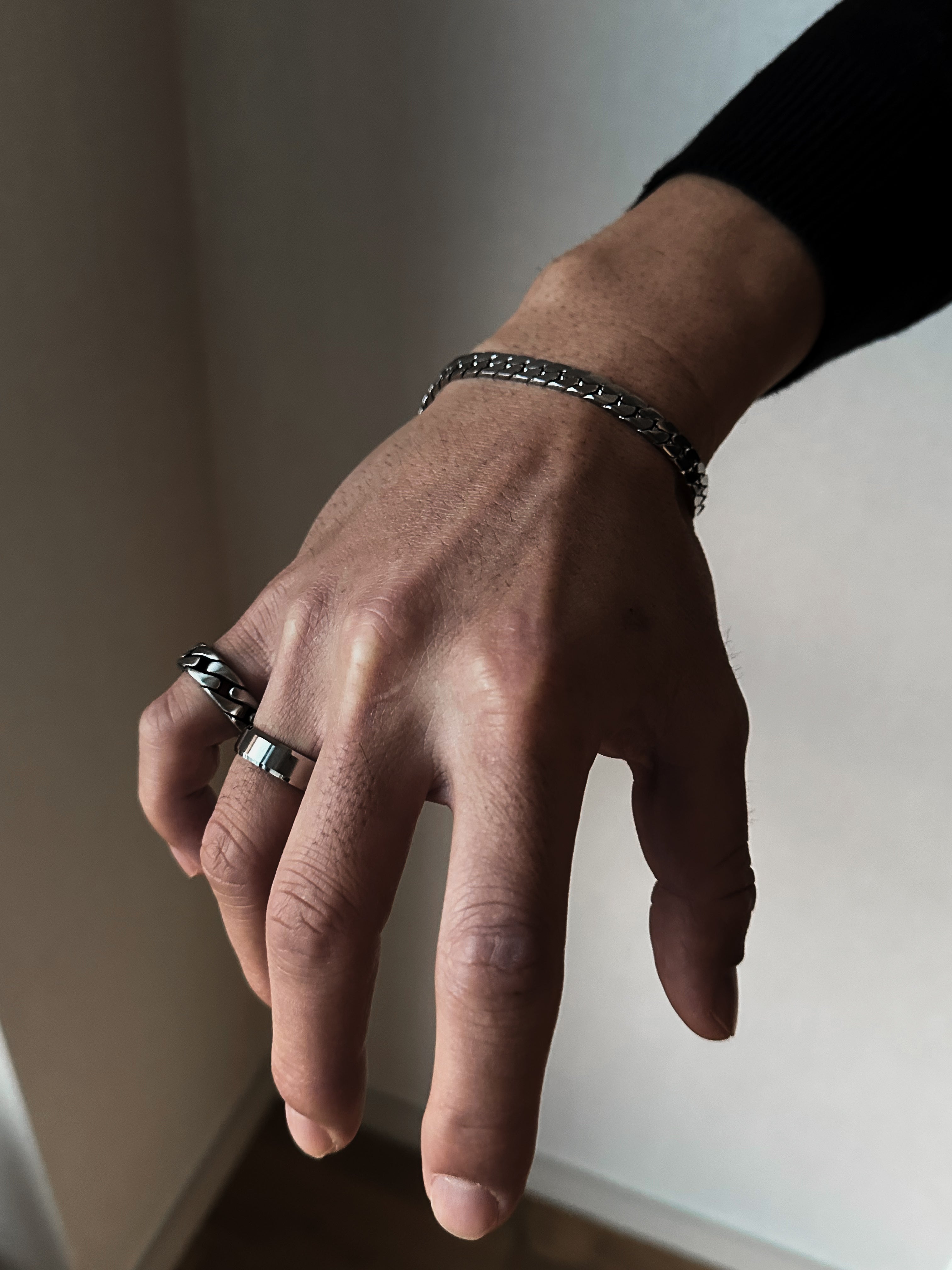 Swirl Chain Bracelet