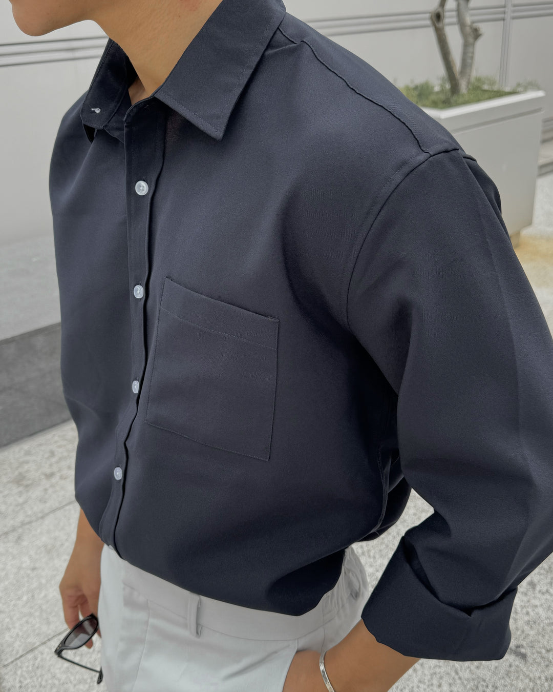 黑色透氣百搭襯衫