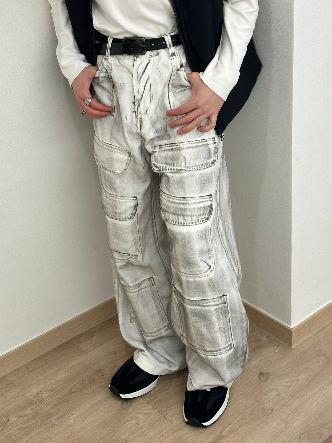 街頭灰白色落地褲 韓國男裝