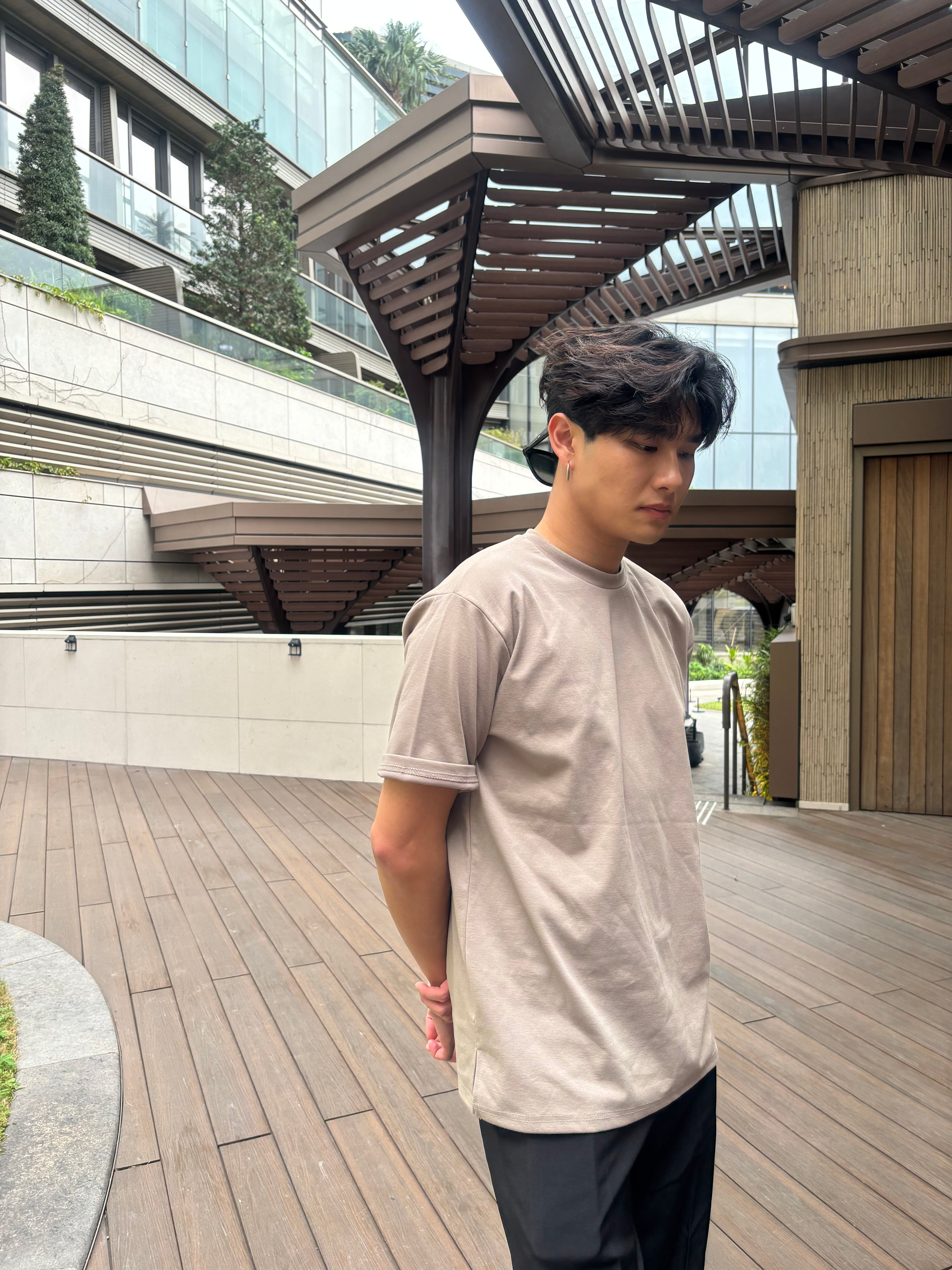 基本款米色短袖Tee