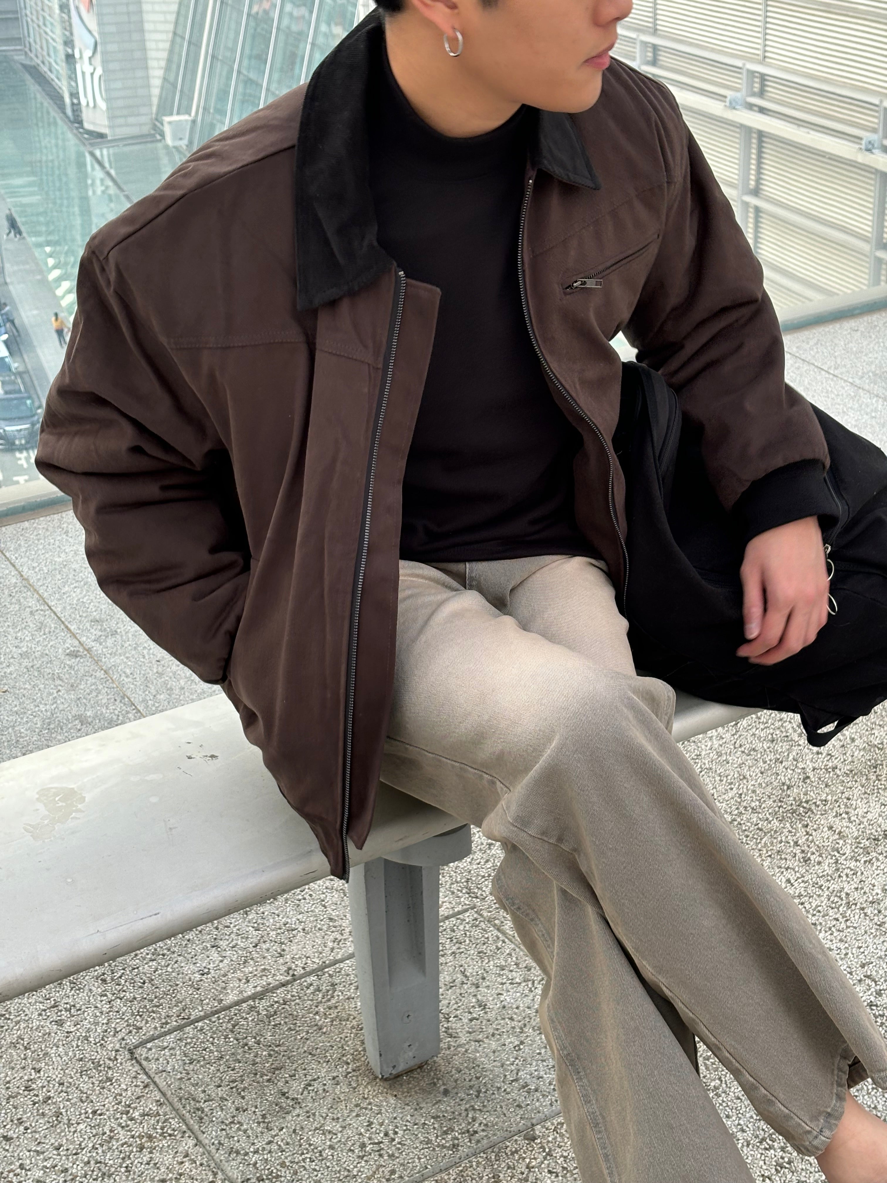 挺身翻領短褸