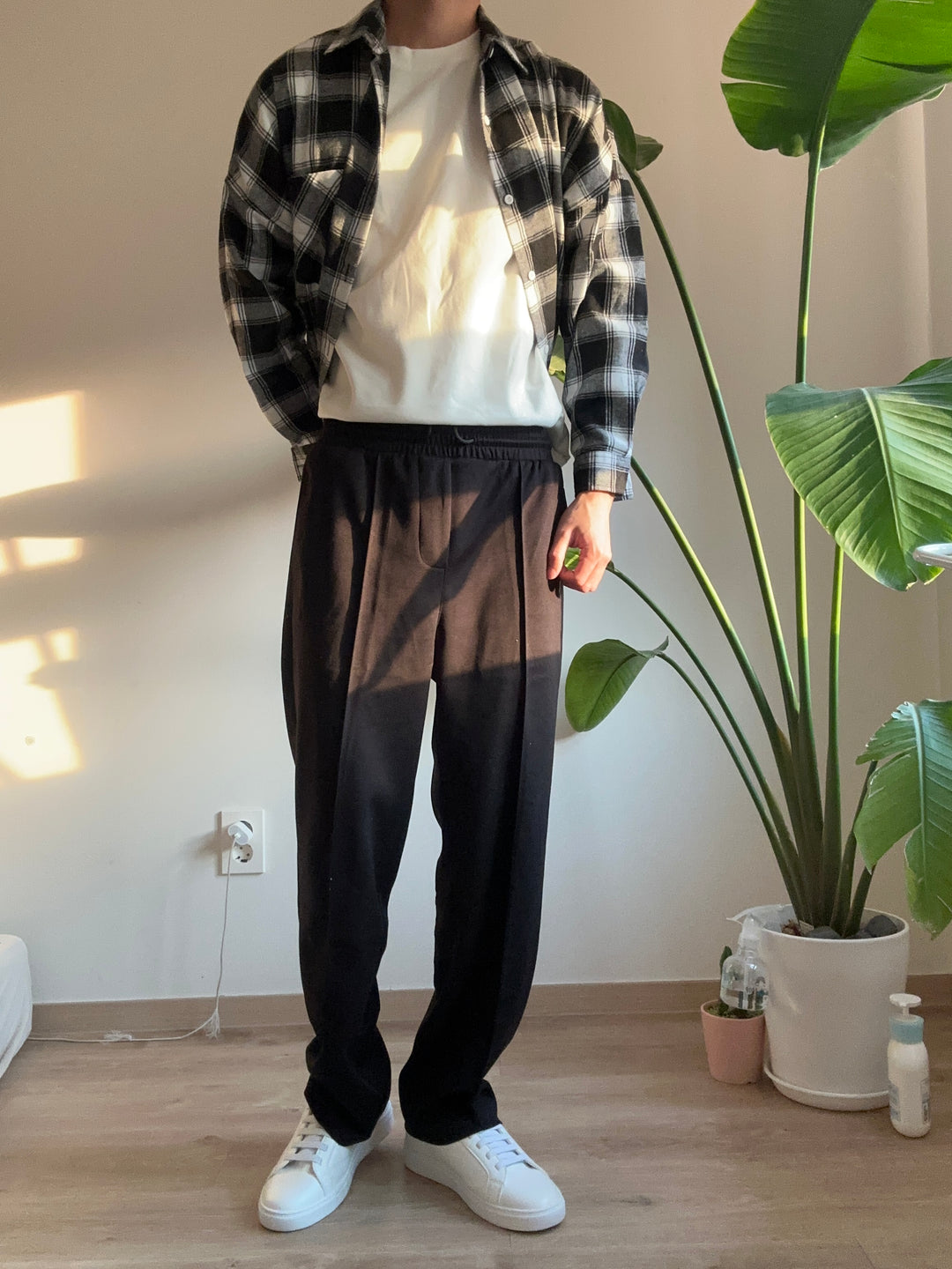 (超舒適!)黑色彈性落地褲 香港男裝褲