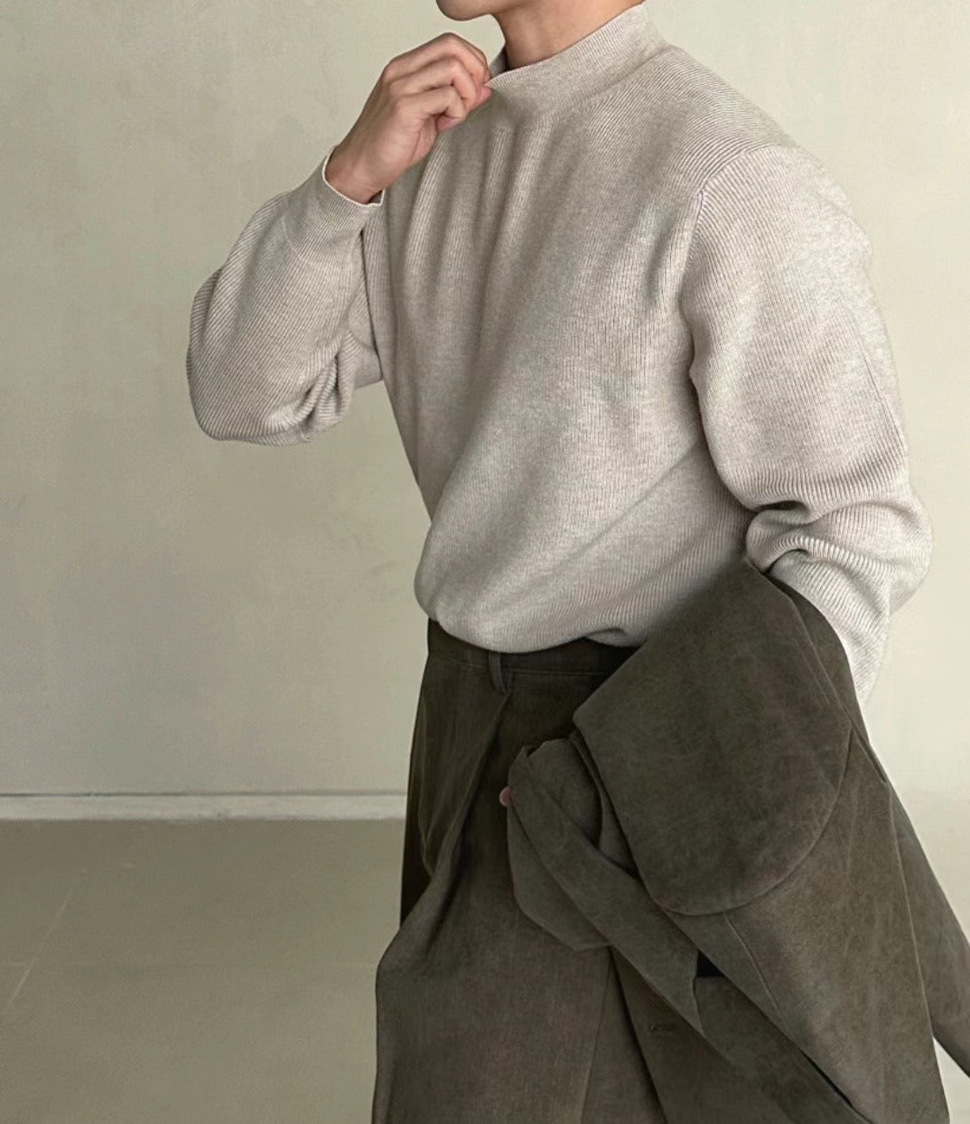 針織基本款半領上衣