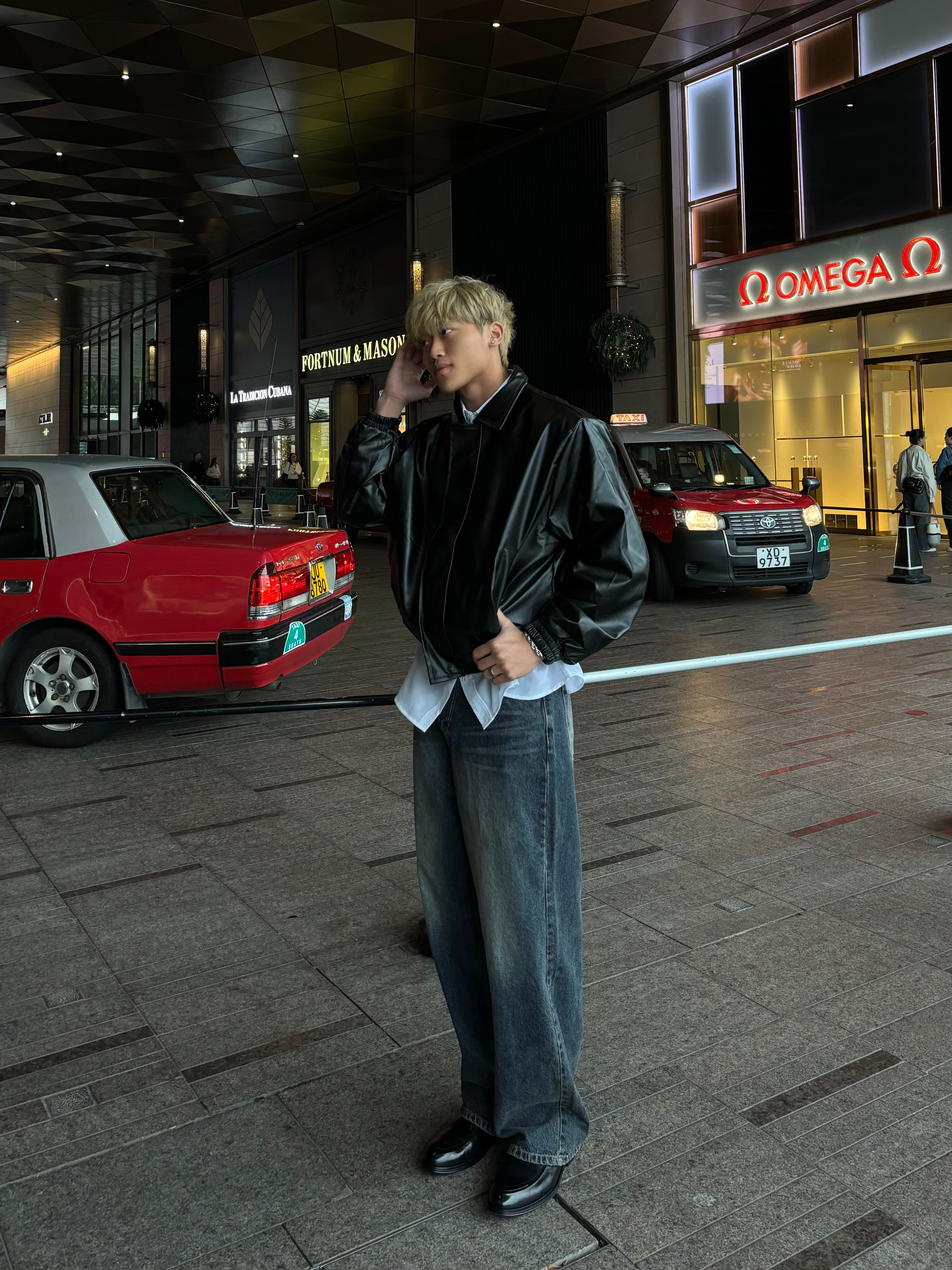 深藍落地牛仔褲 韓國男裝