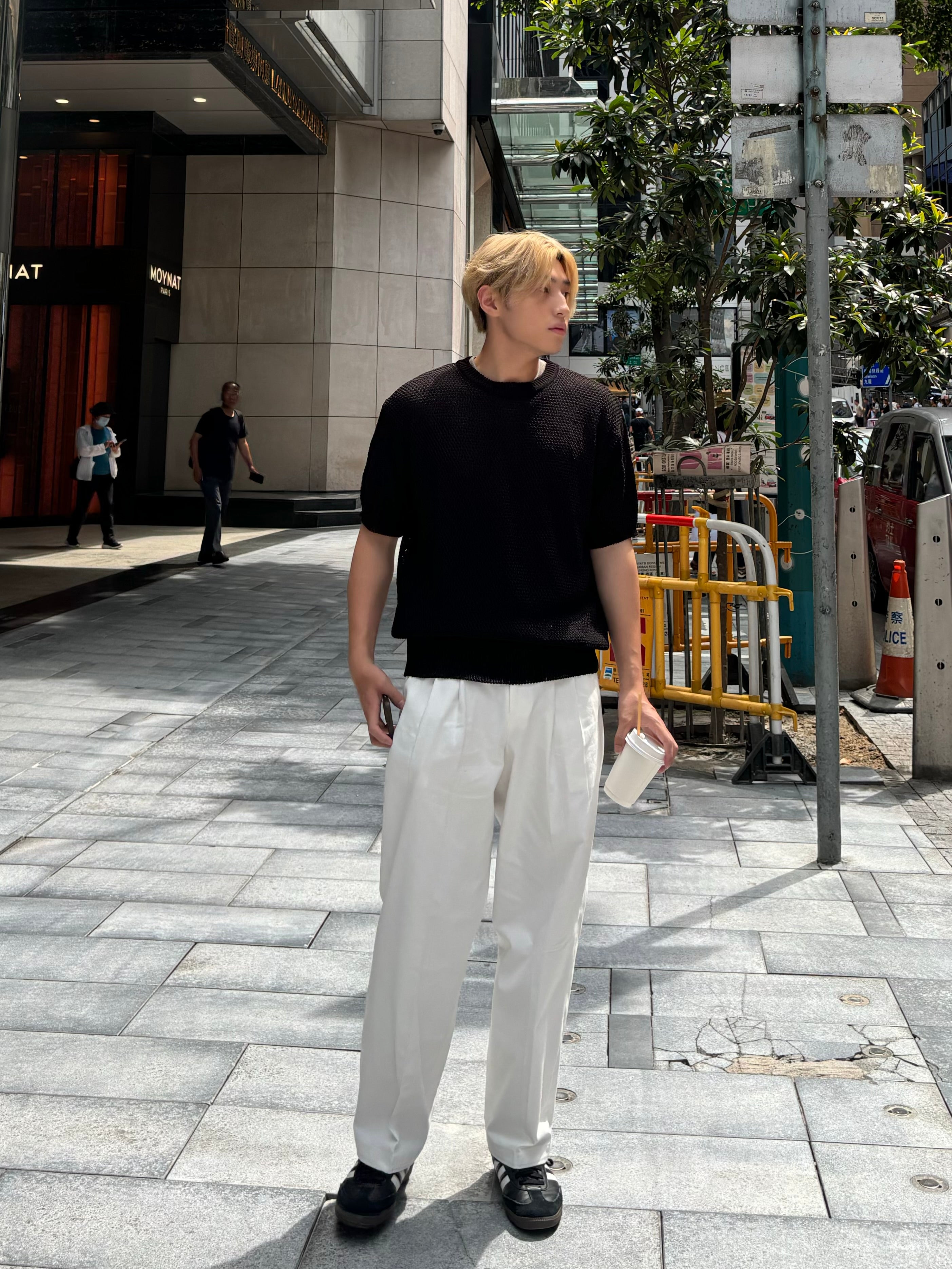 純白挺身落地褲