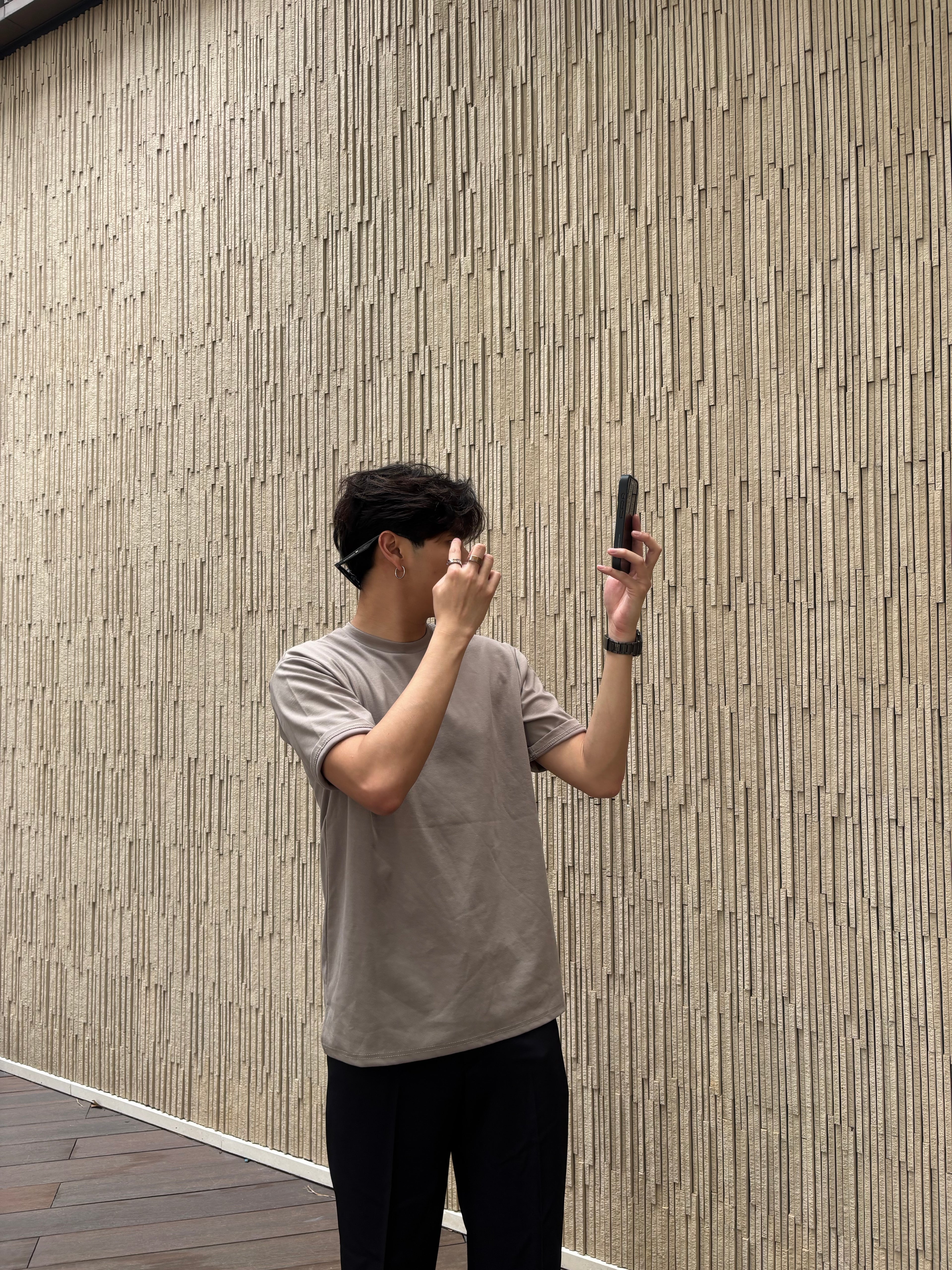 基本款米色短袖Tee