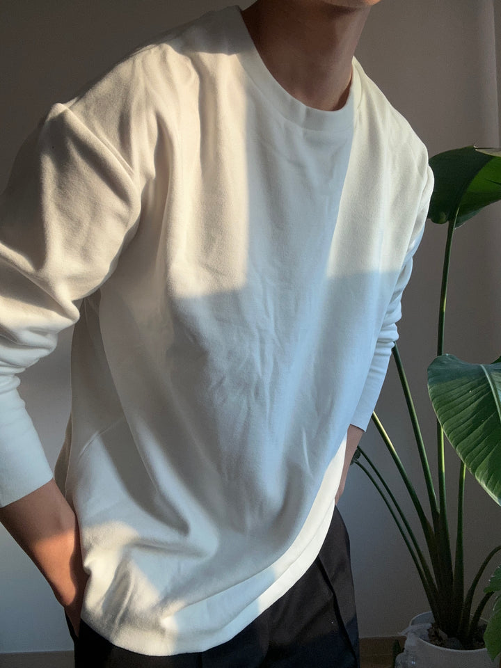 純白色長袖上衣 香港男裝