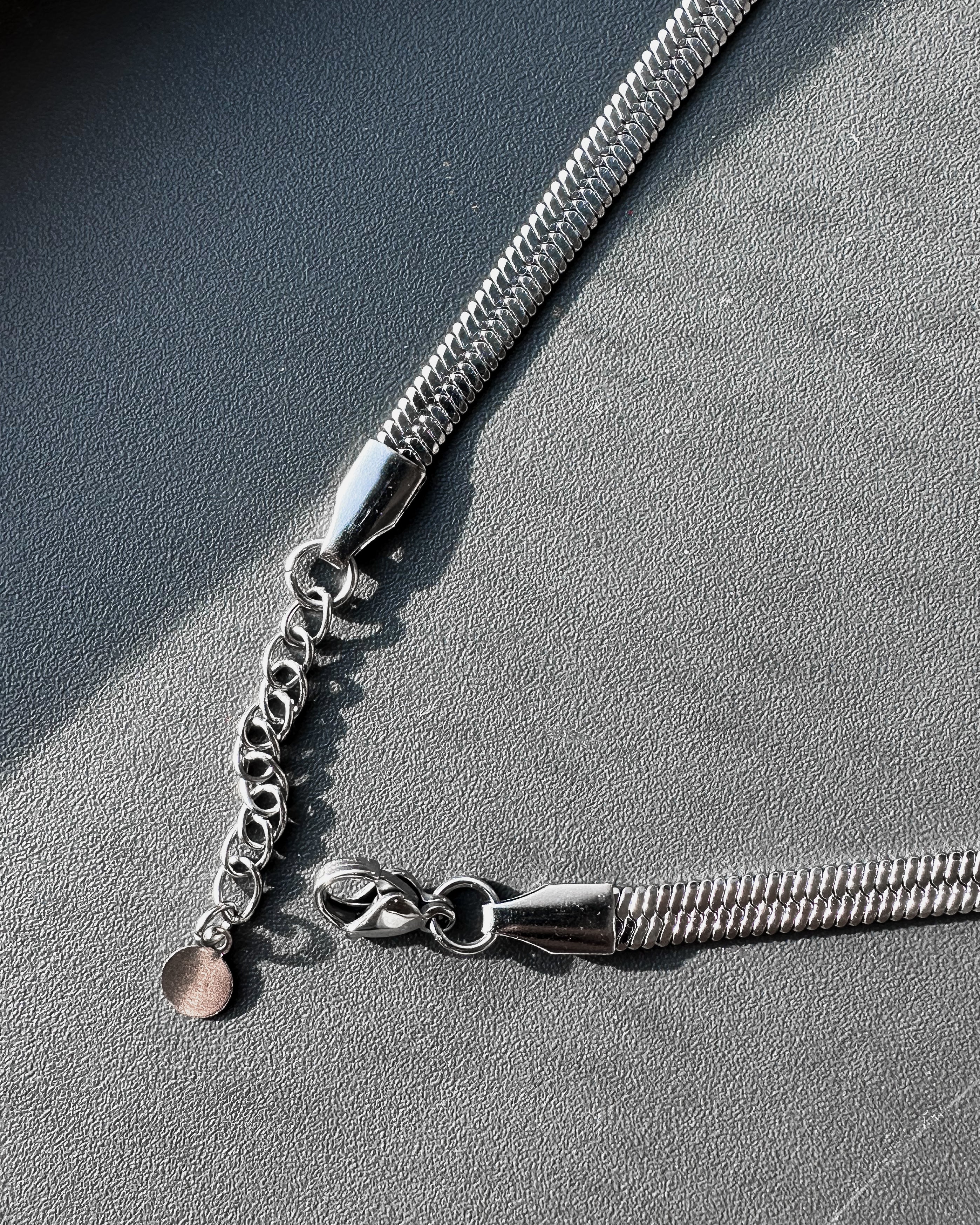 Herringbone necklace