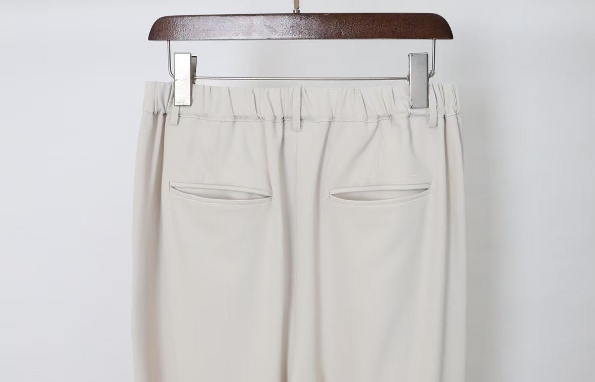 垂墜感落地長褲