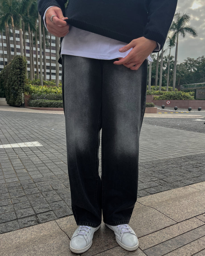 黑色水洗牛仔褲