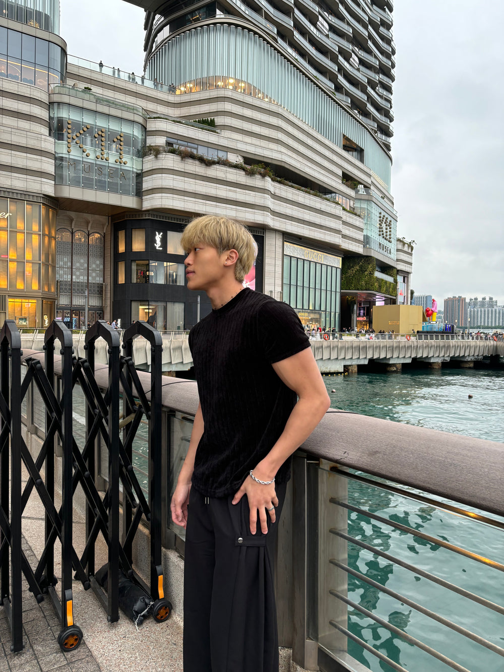 質感輕絨面短袖上衣 韓國男裝