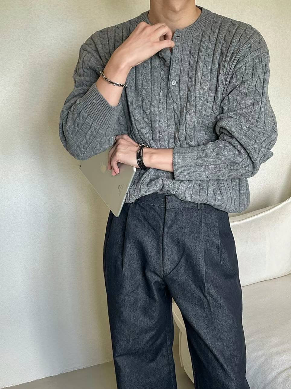 麻花針織鈕扣領口上衣