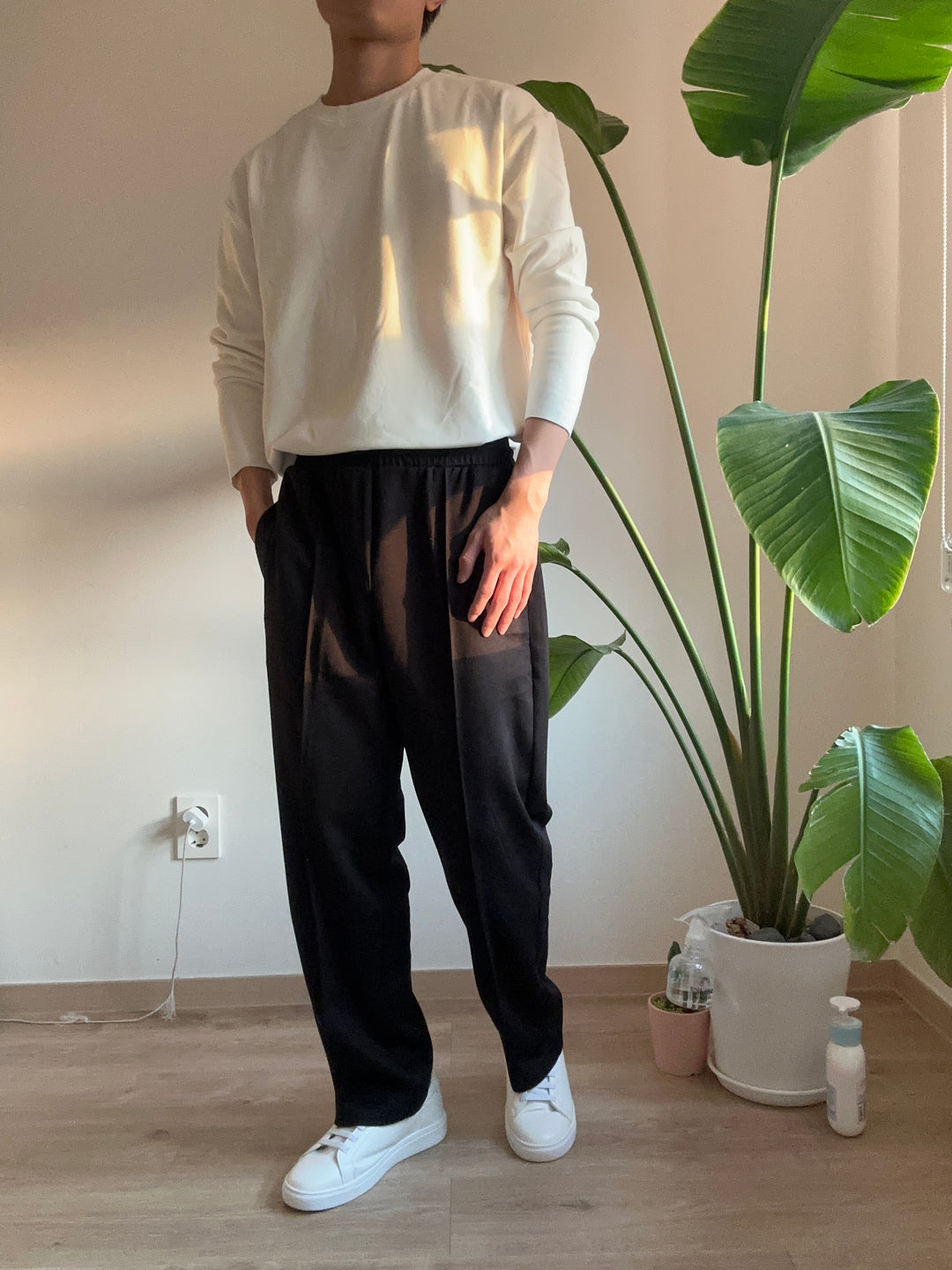 (超舒適!)黑色彈性落地褲 香港男裝褲