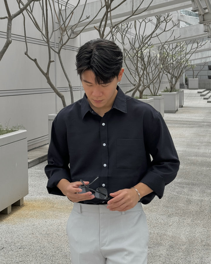 黑色透氣百搭襯衫