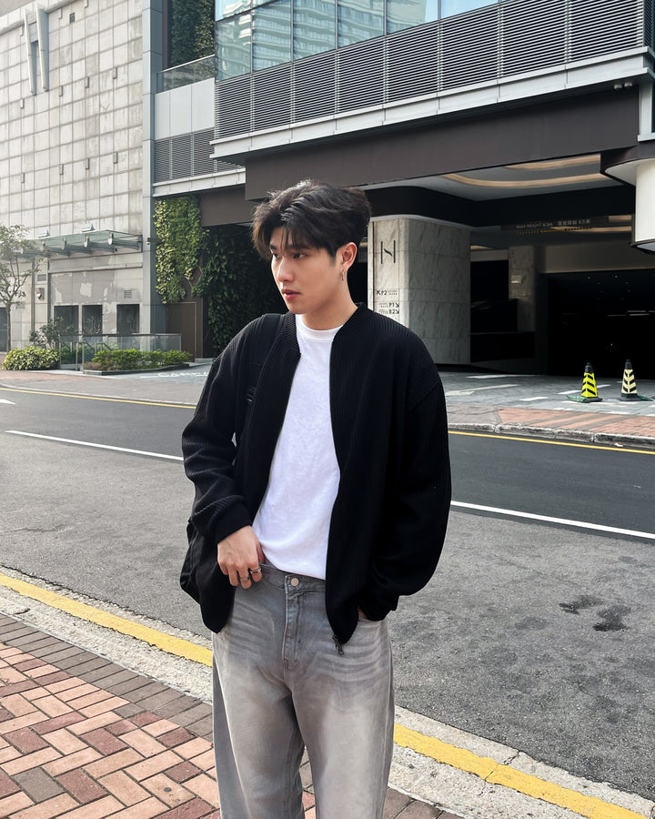 基本款黑色外套