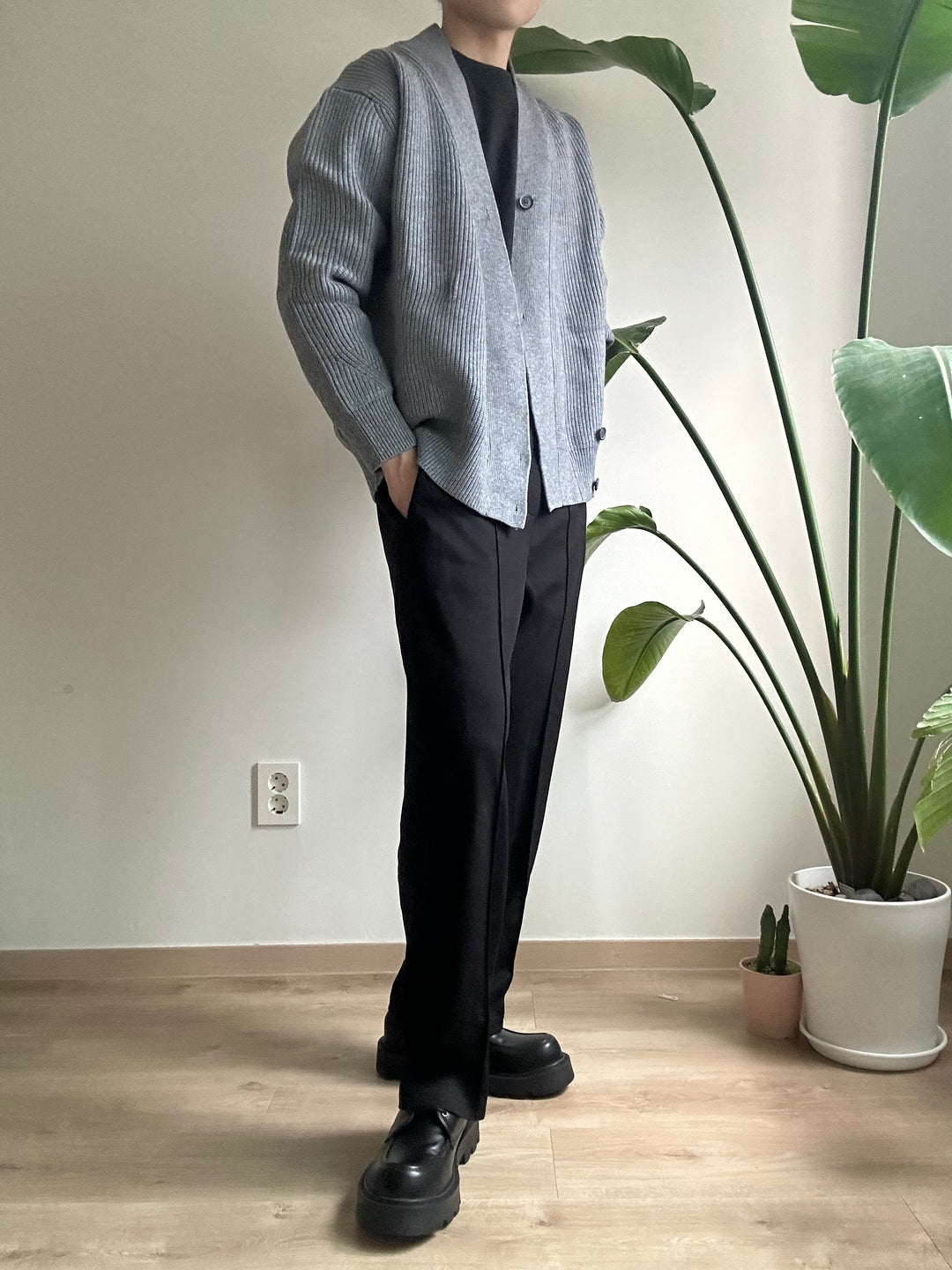 簡約灰色針織外套