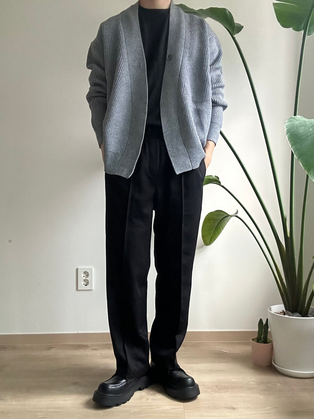 簡約灰色針織外套