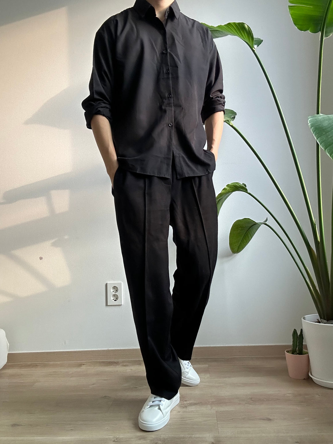 (超舒適!)黑色彈性落地褲 香港男裝褲