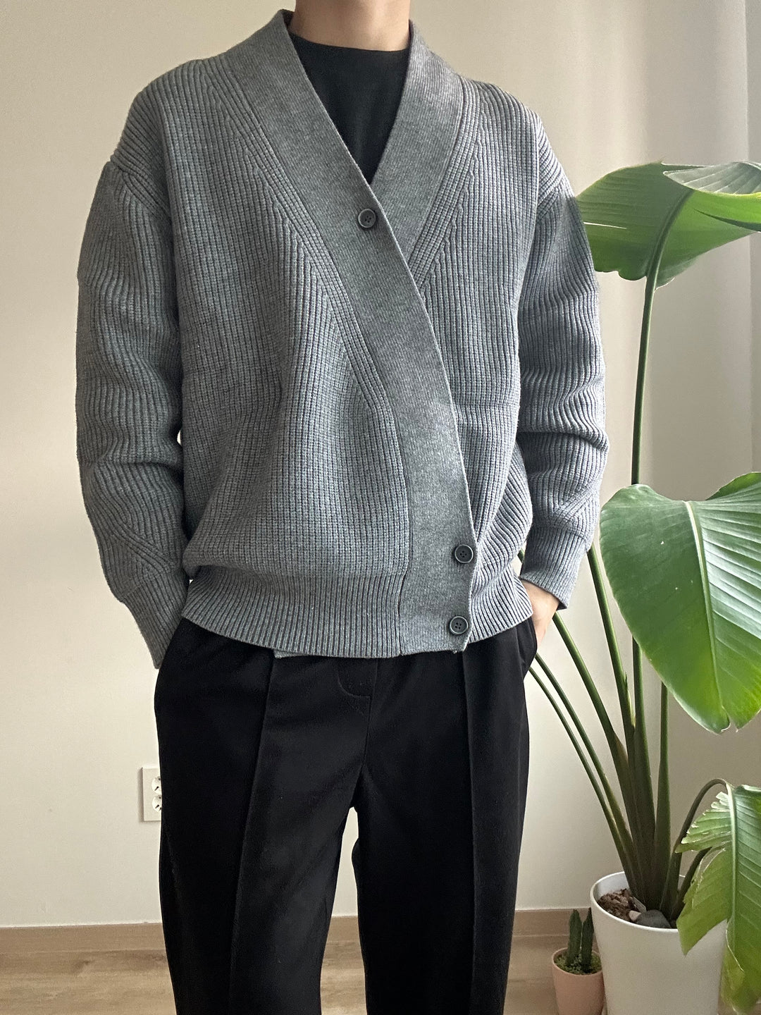 簡約灰色針織外套