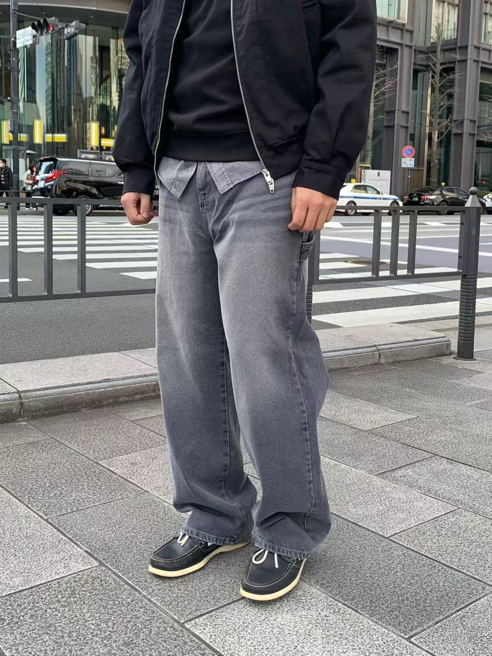 水洗碳灰牛仔褲