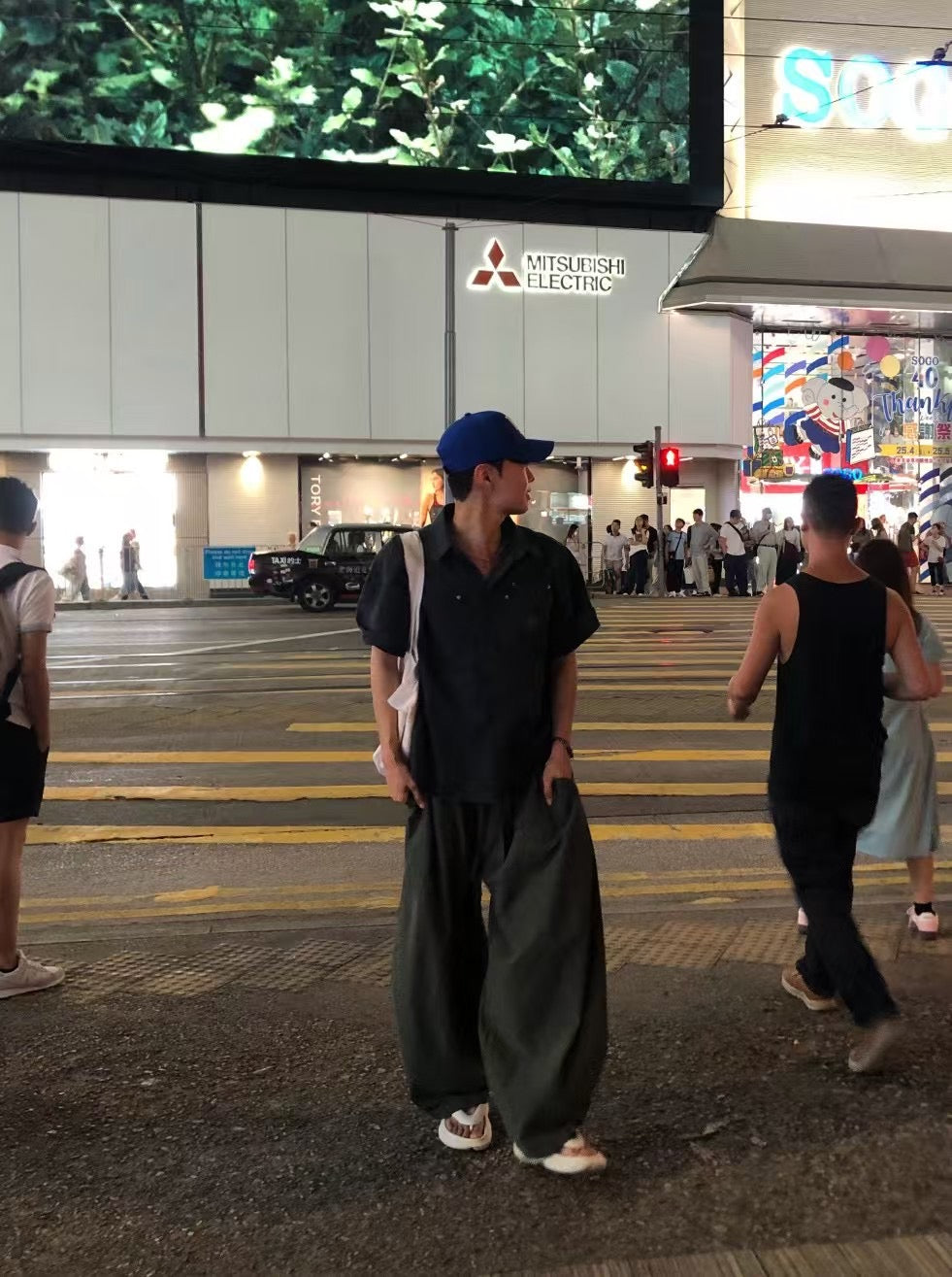 男女裝系列 寬鬆落地長褲