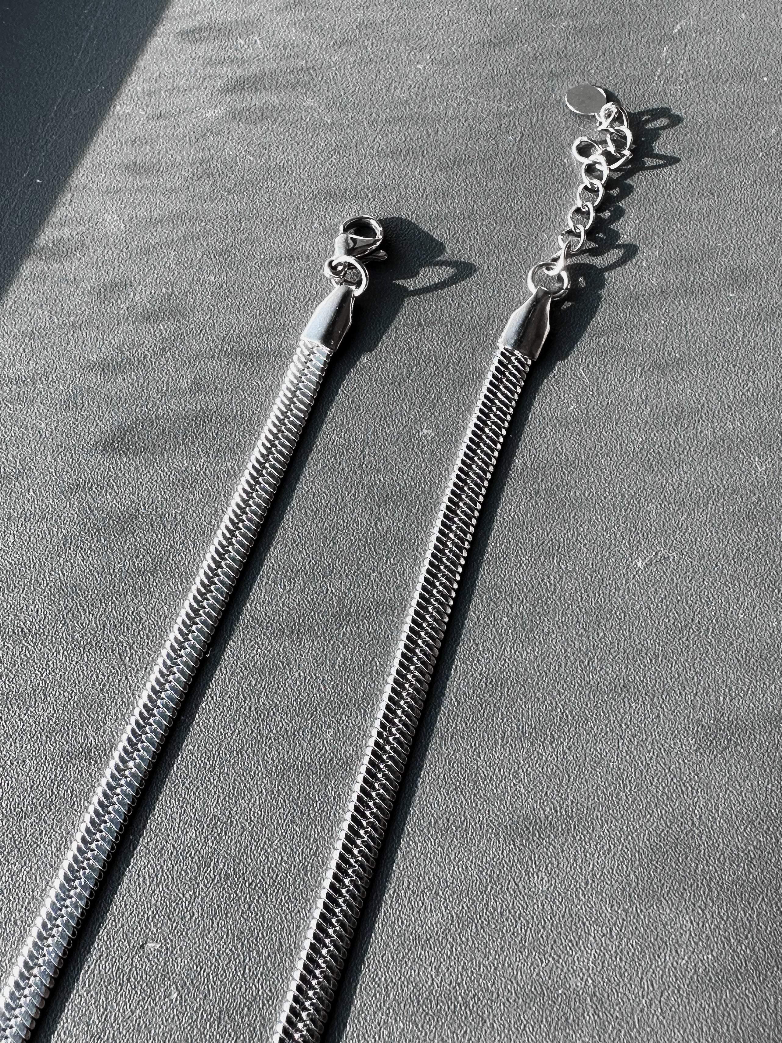 Herringbone necklace