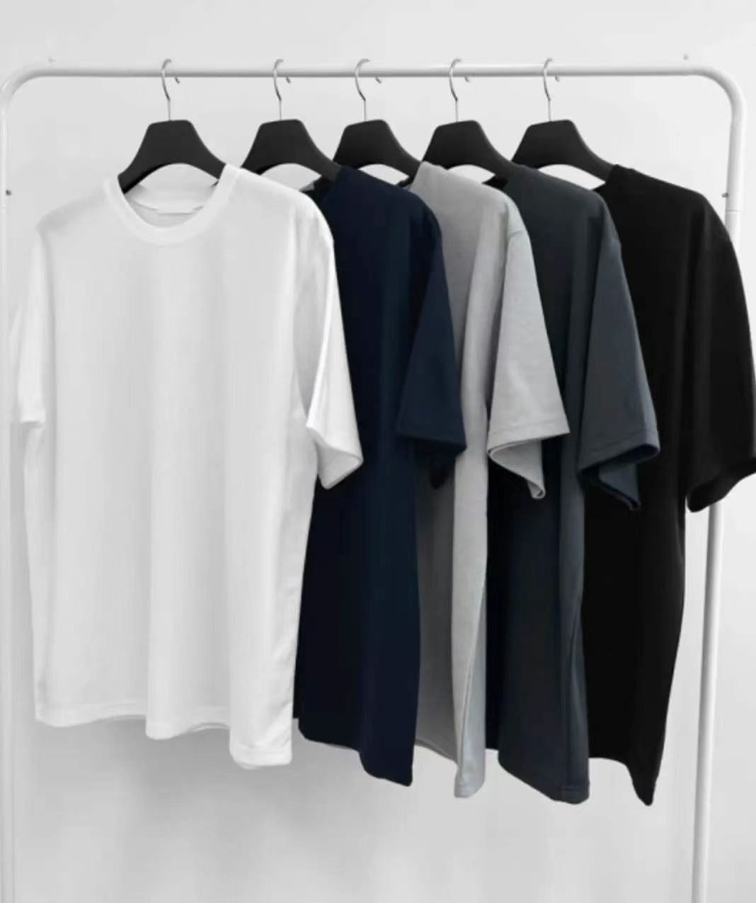 休閒基本款上衣