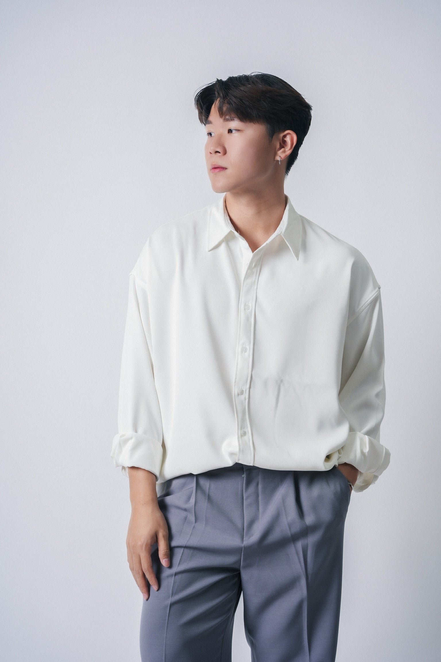 垂墜感滑身碳灰襯衫Basic Charcoal Shirt - 韓國男裝