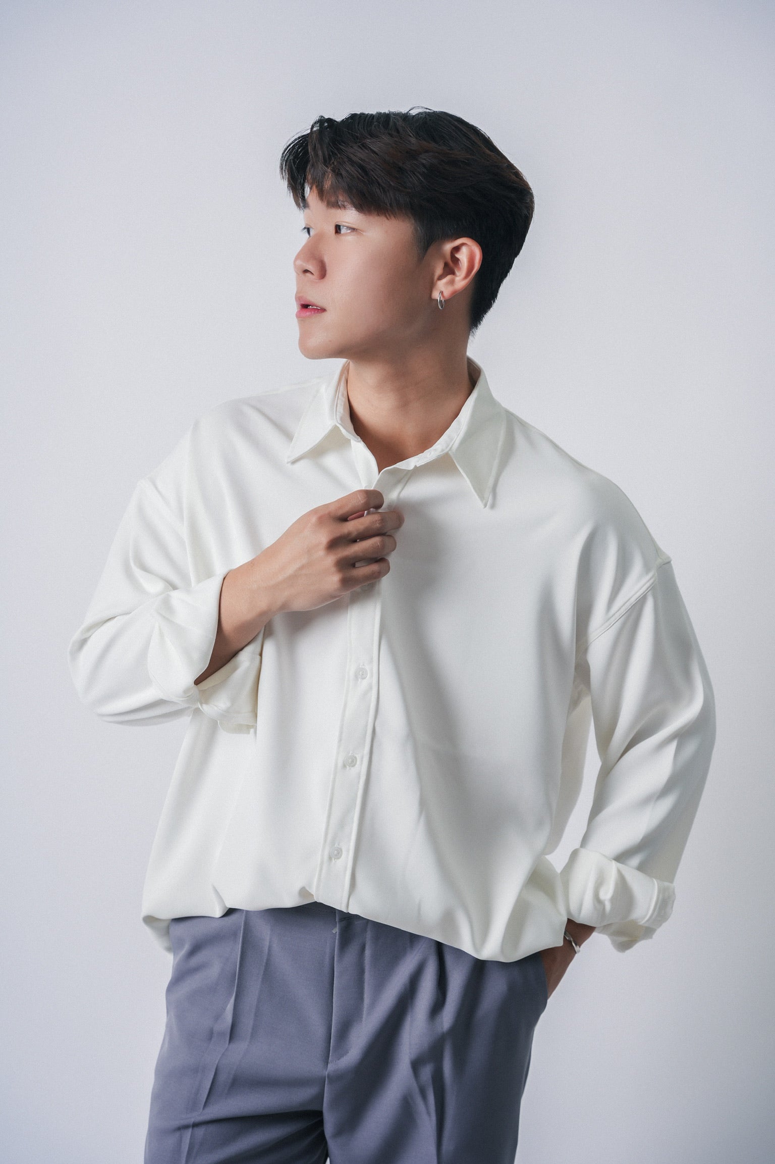 垂墜感滑身碳灰襯衫Basic Charcoal Shirt - 韓國男裝