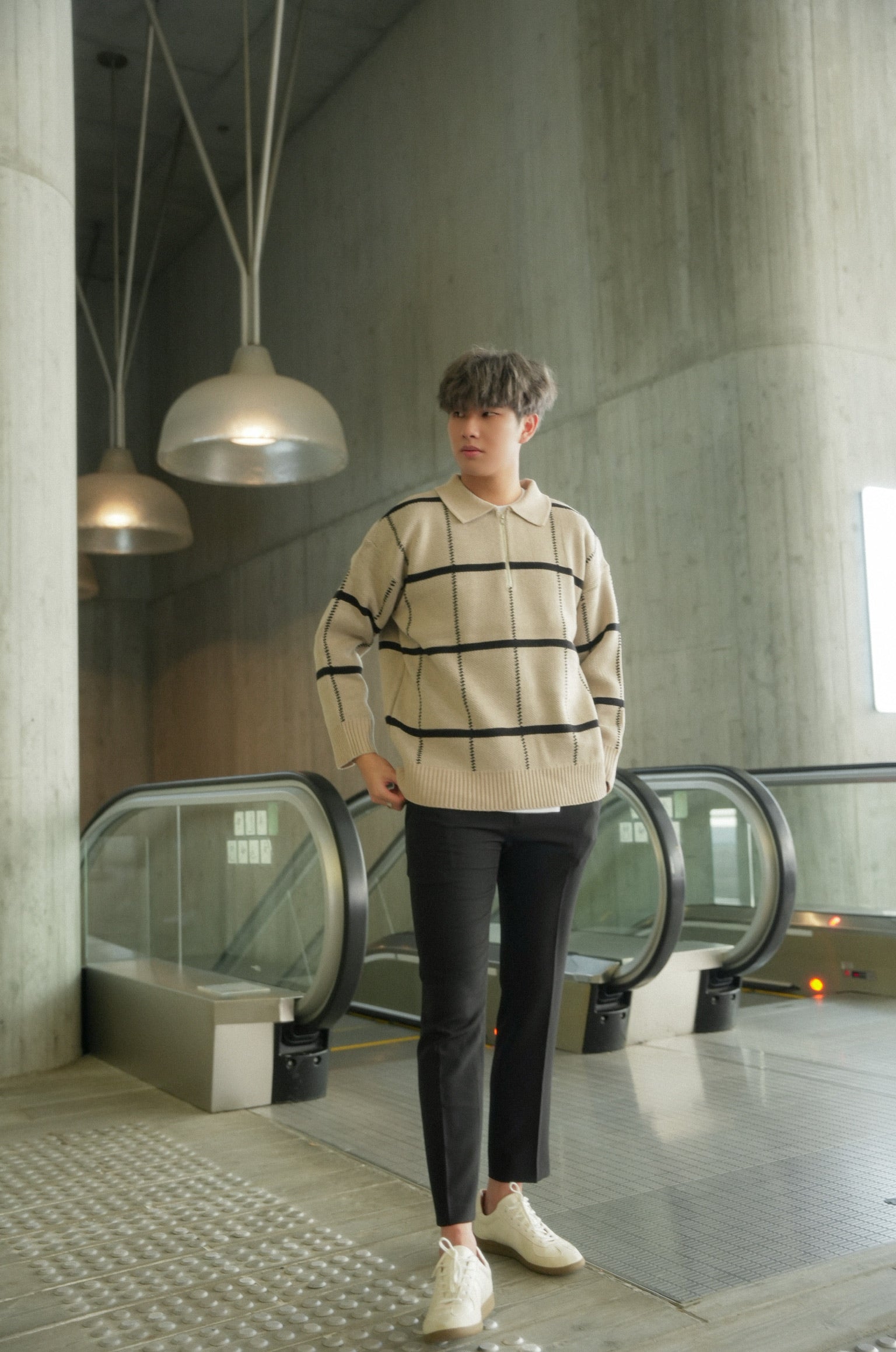 米色格紋拉鍊上衣Check Knit Jumper in Beige-韓國男裝