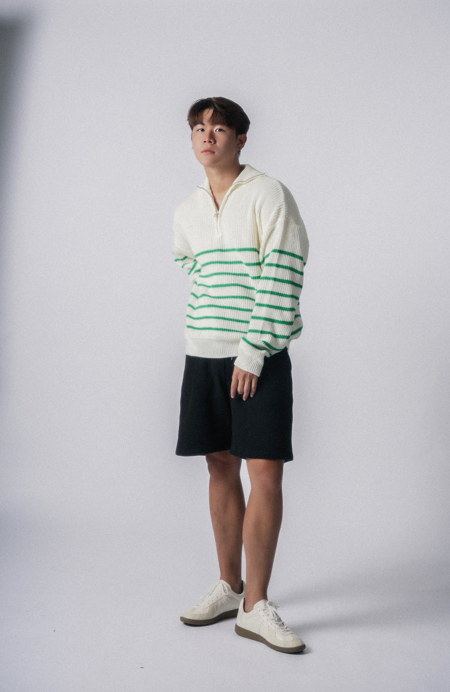 間條拉鍊領口毛衣-韓國男裝