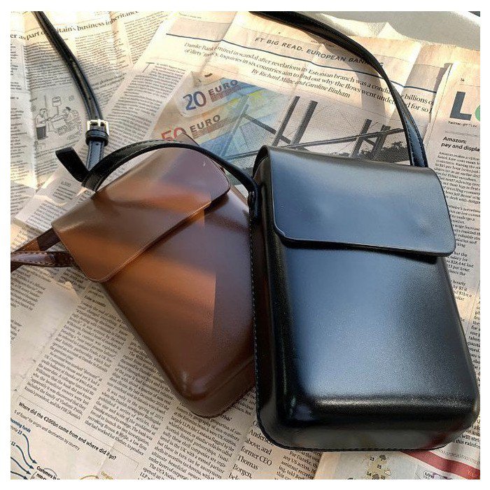 韓國男裝- 皮面側肩袋