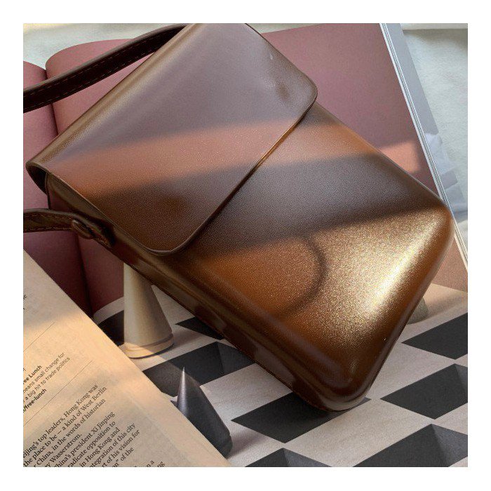 韓國男裝- 皮面側肩袋