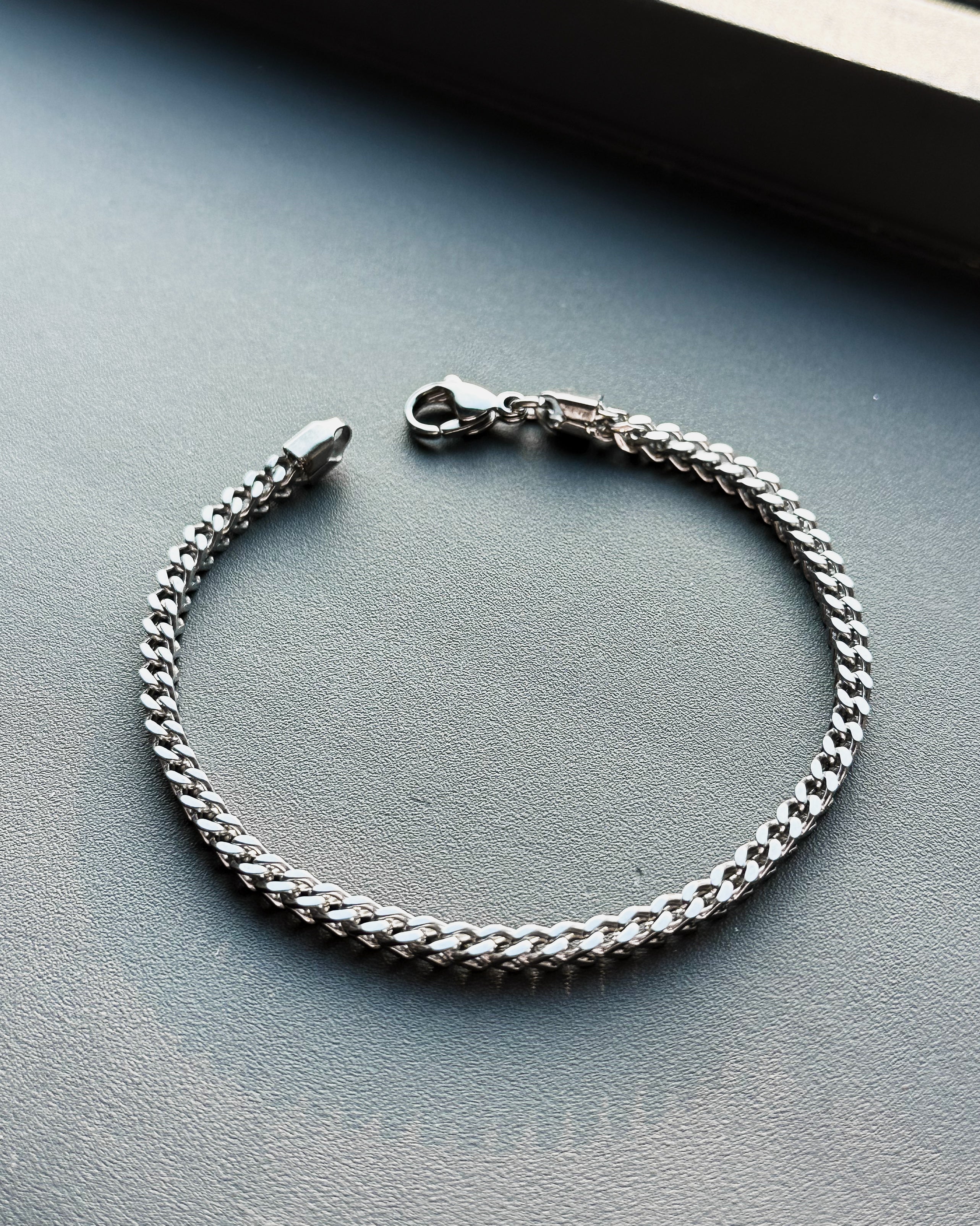 Chevron Bead Bracelet