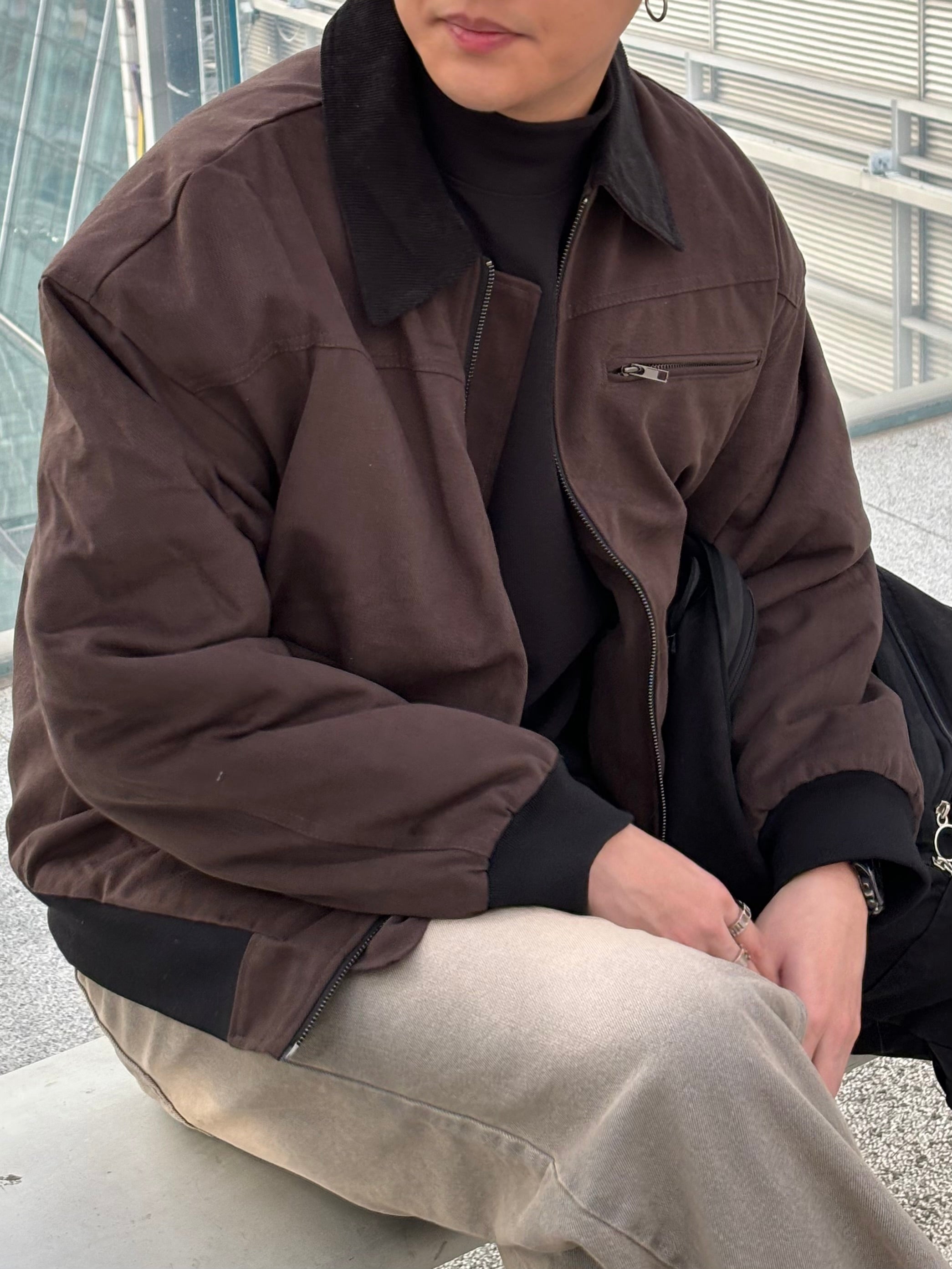 挺身翻領短褸