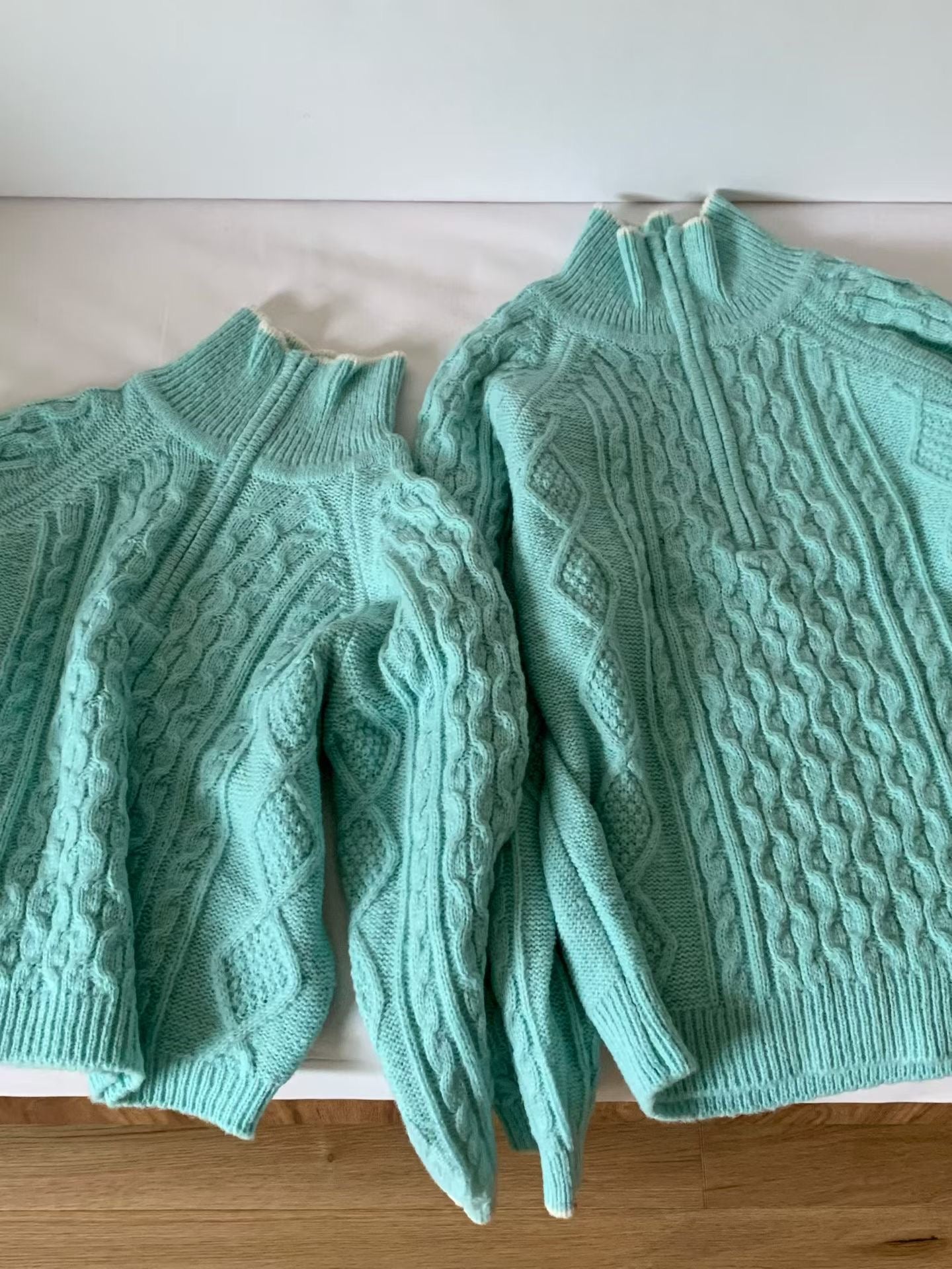 &lt;情侶裝系列&gt;麻花針織長袖上衣