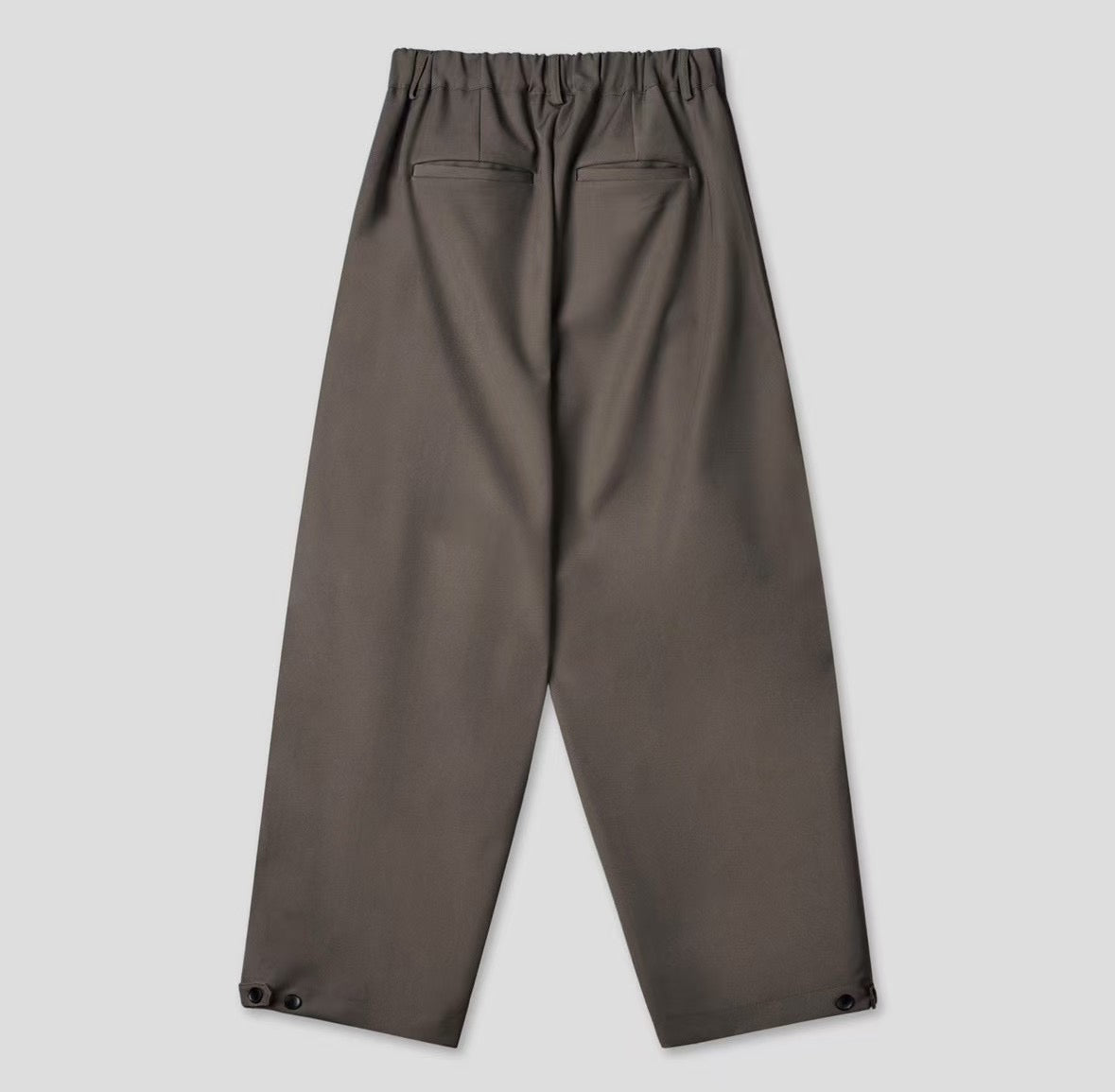 垂墜感西裝長褲