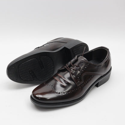 韓國製皮革雕花鞋