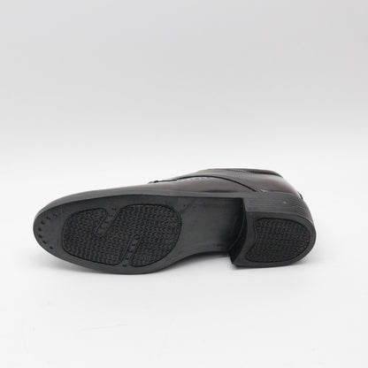 韓國製皮革雕花鞋