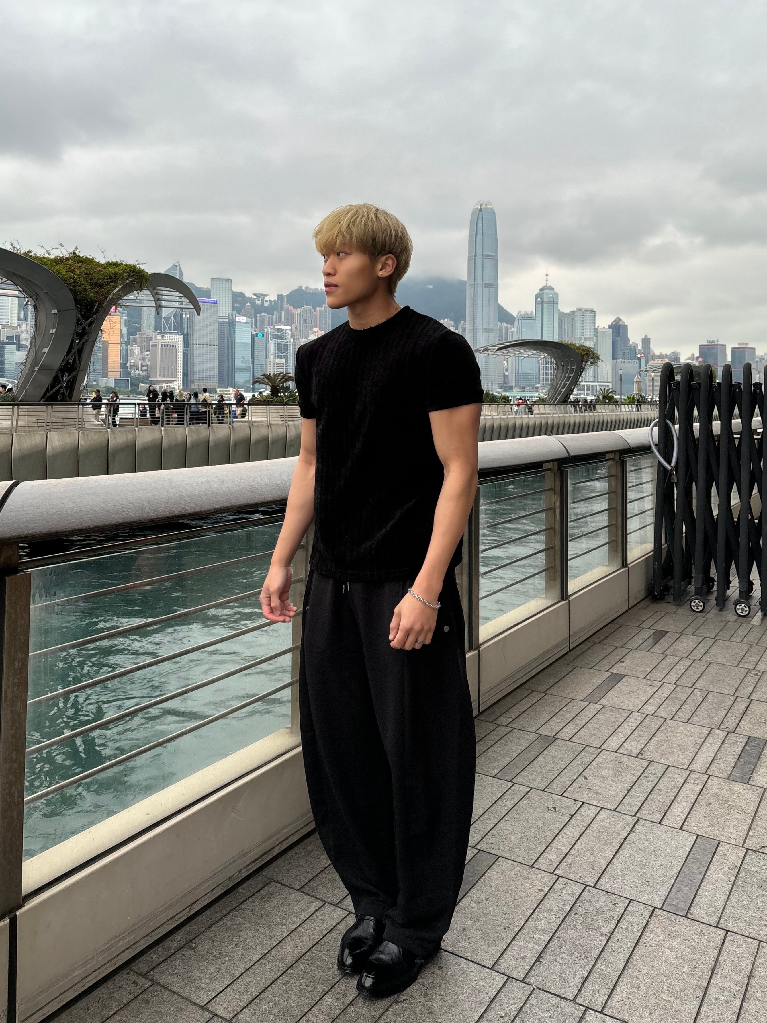 現貨 必備尖頭皮鞋