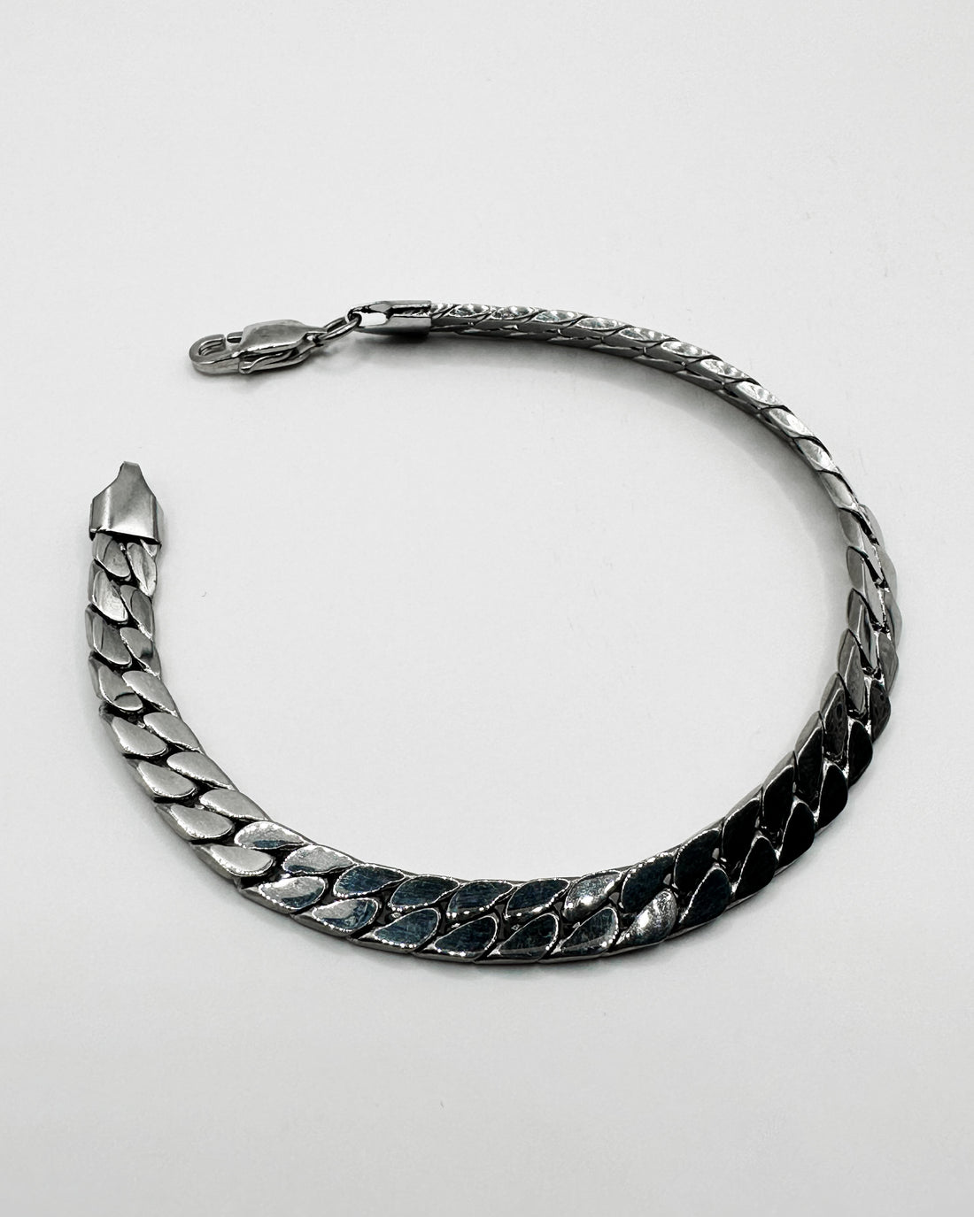 Swirl Chain Bracelet