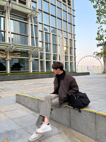 挺身翻領短褸