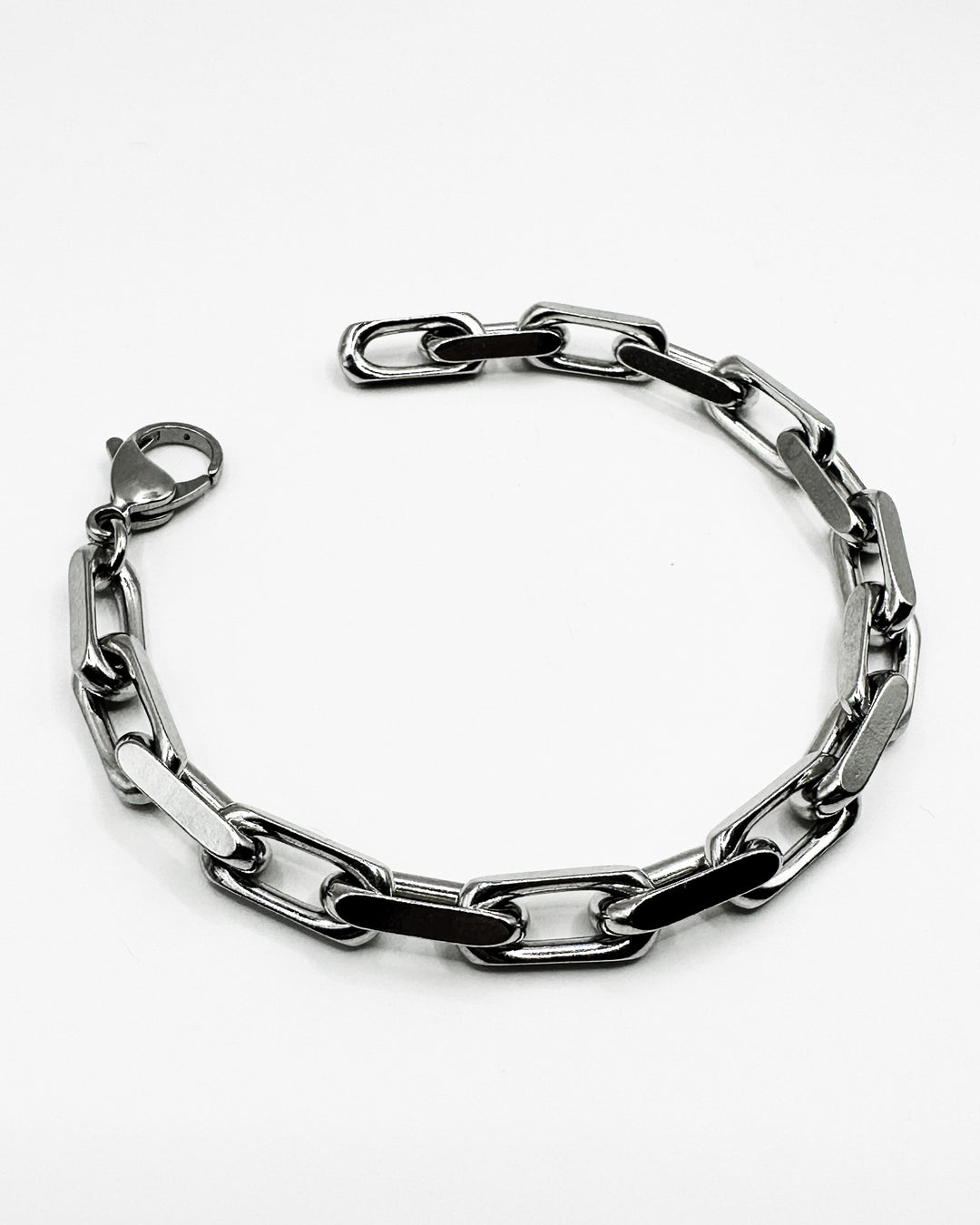 Fluid Square Chain Bracelet
