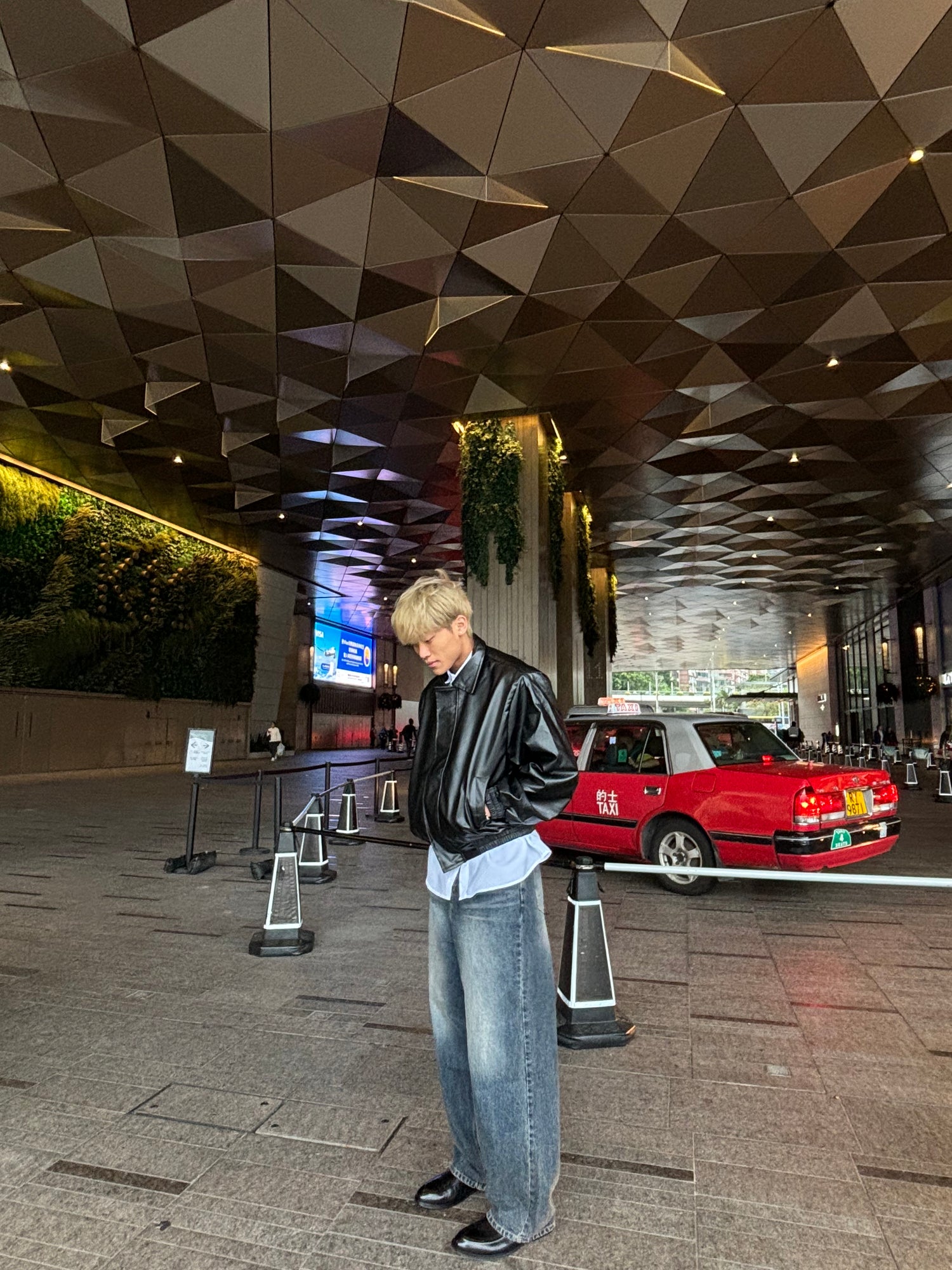 深藍落地牛仔褲 韓國男裝