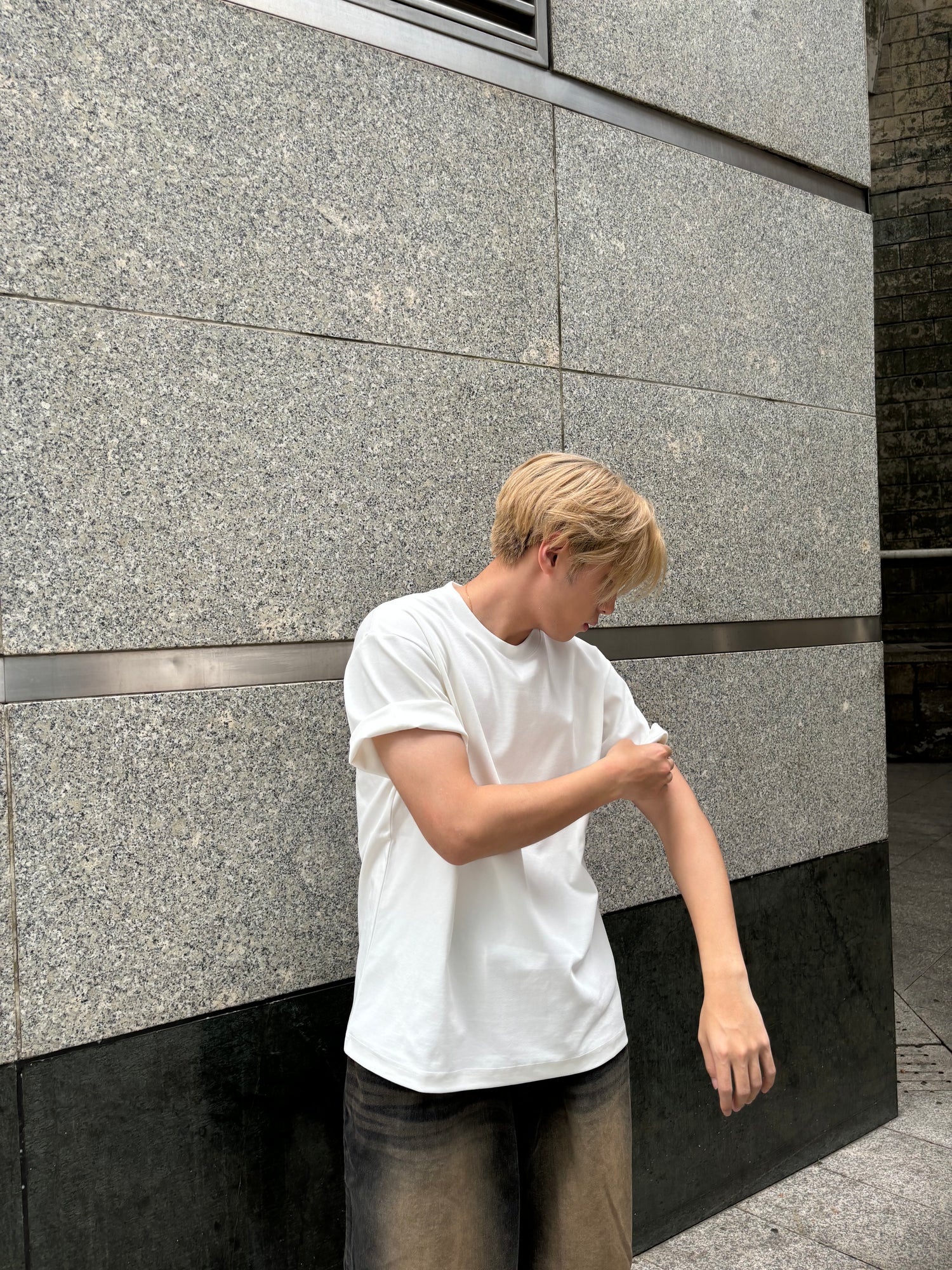 [自家品牌]純棉白色短袖上衣